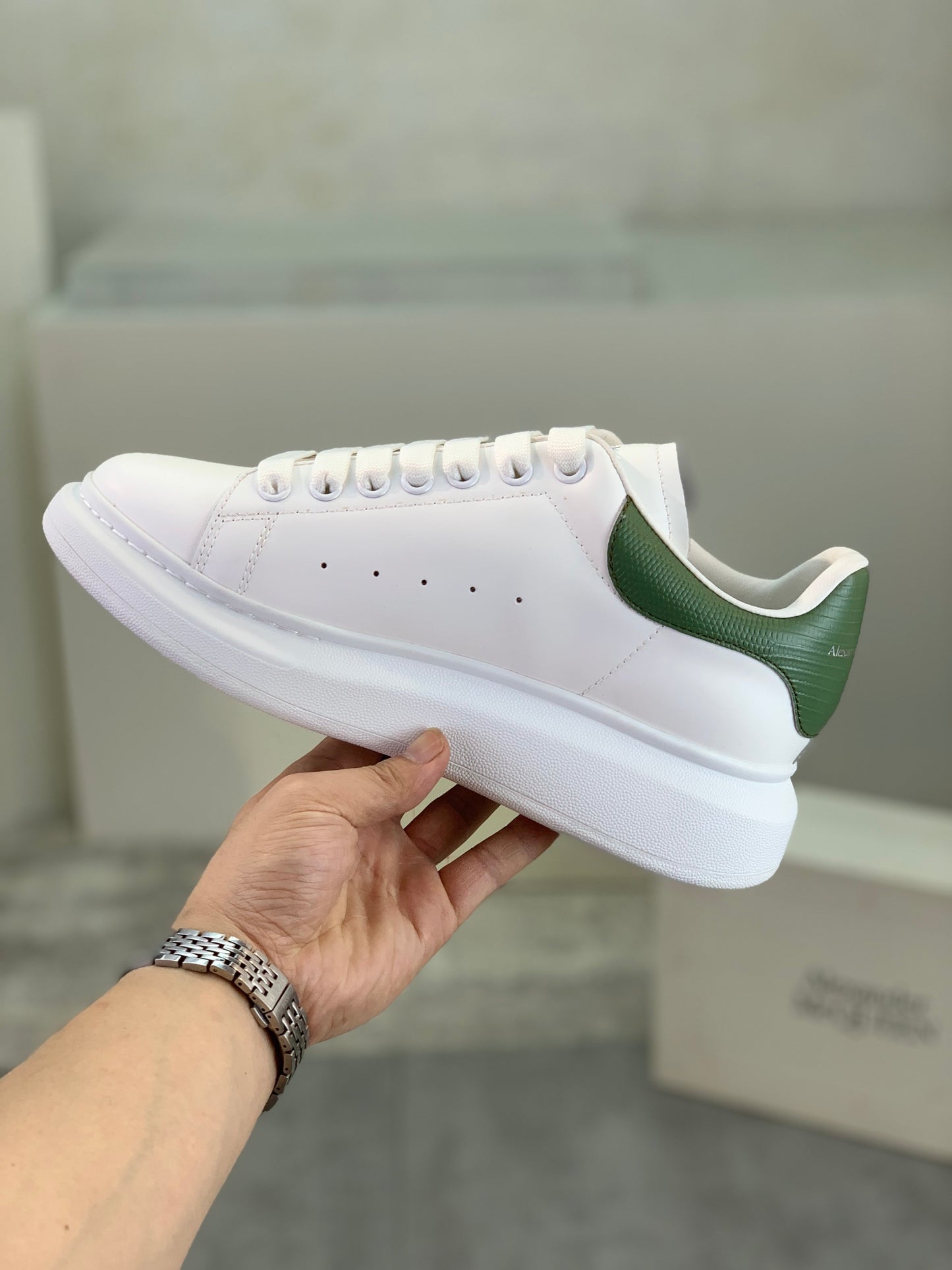 Alexander Mcqueen -025shores