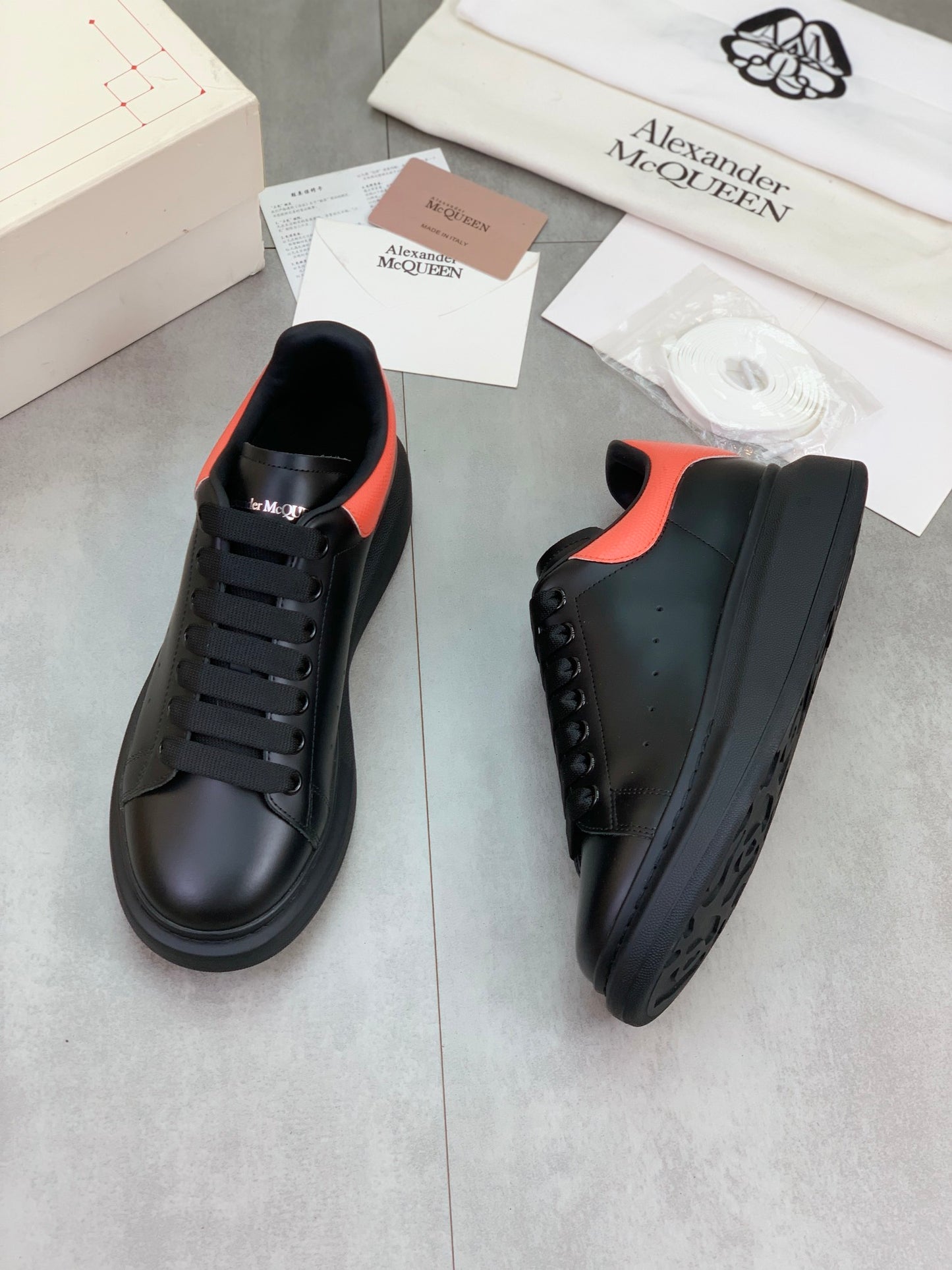 Alexander Mcqueen -026shores
