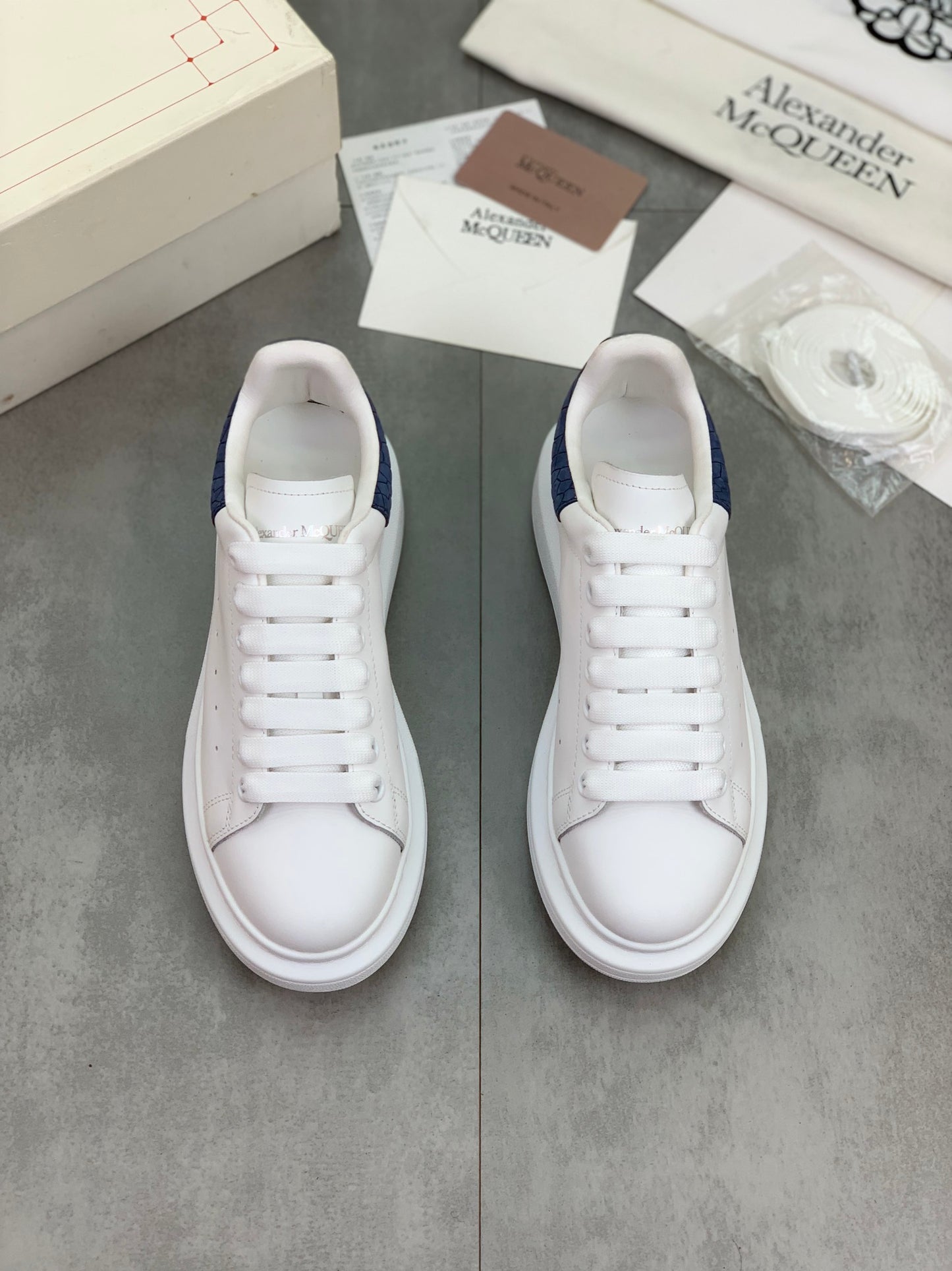 Alexander Mcqueen -027shores