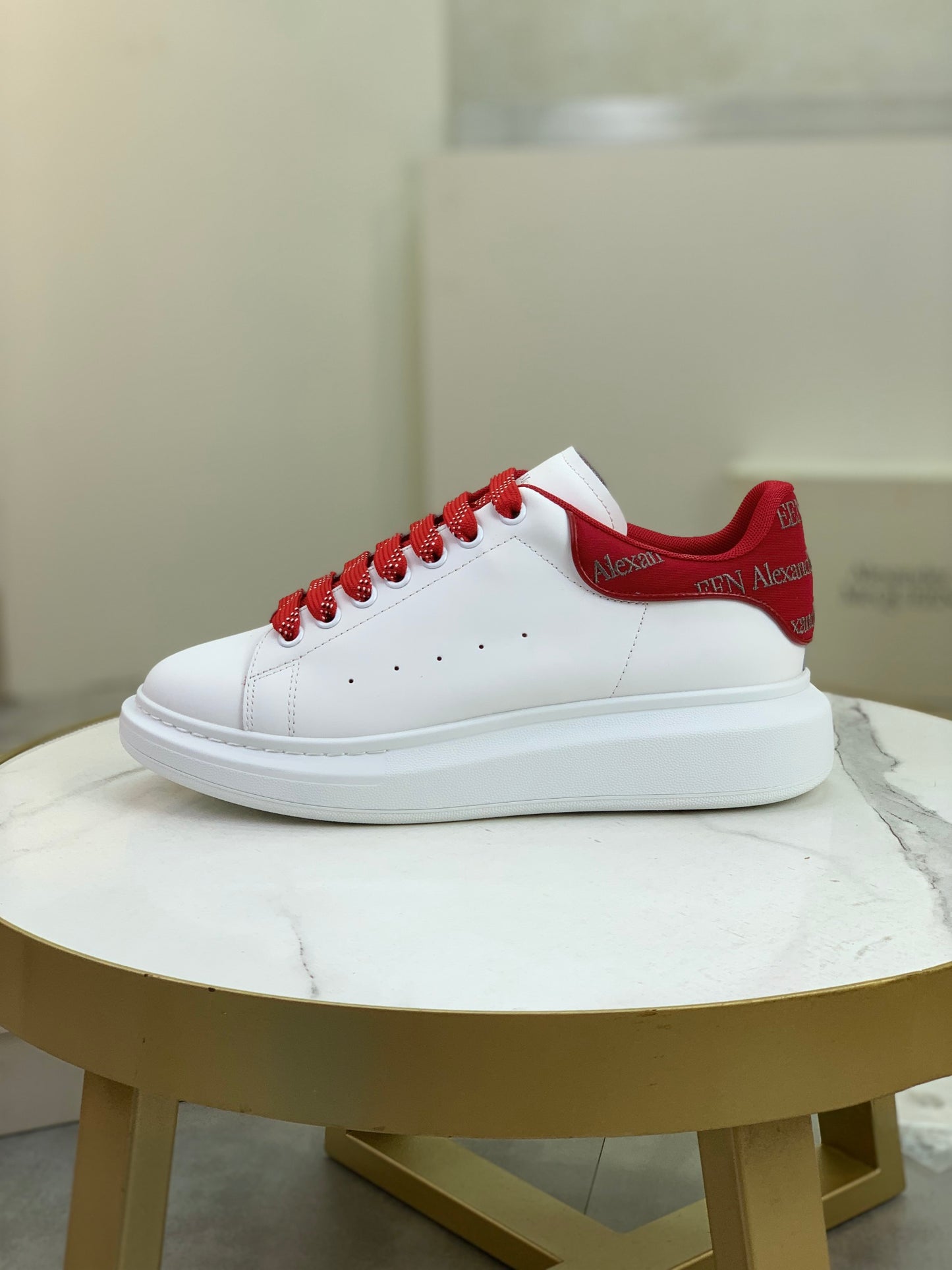 Alexander Mcqueen -028shores