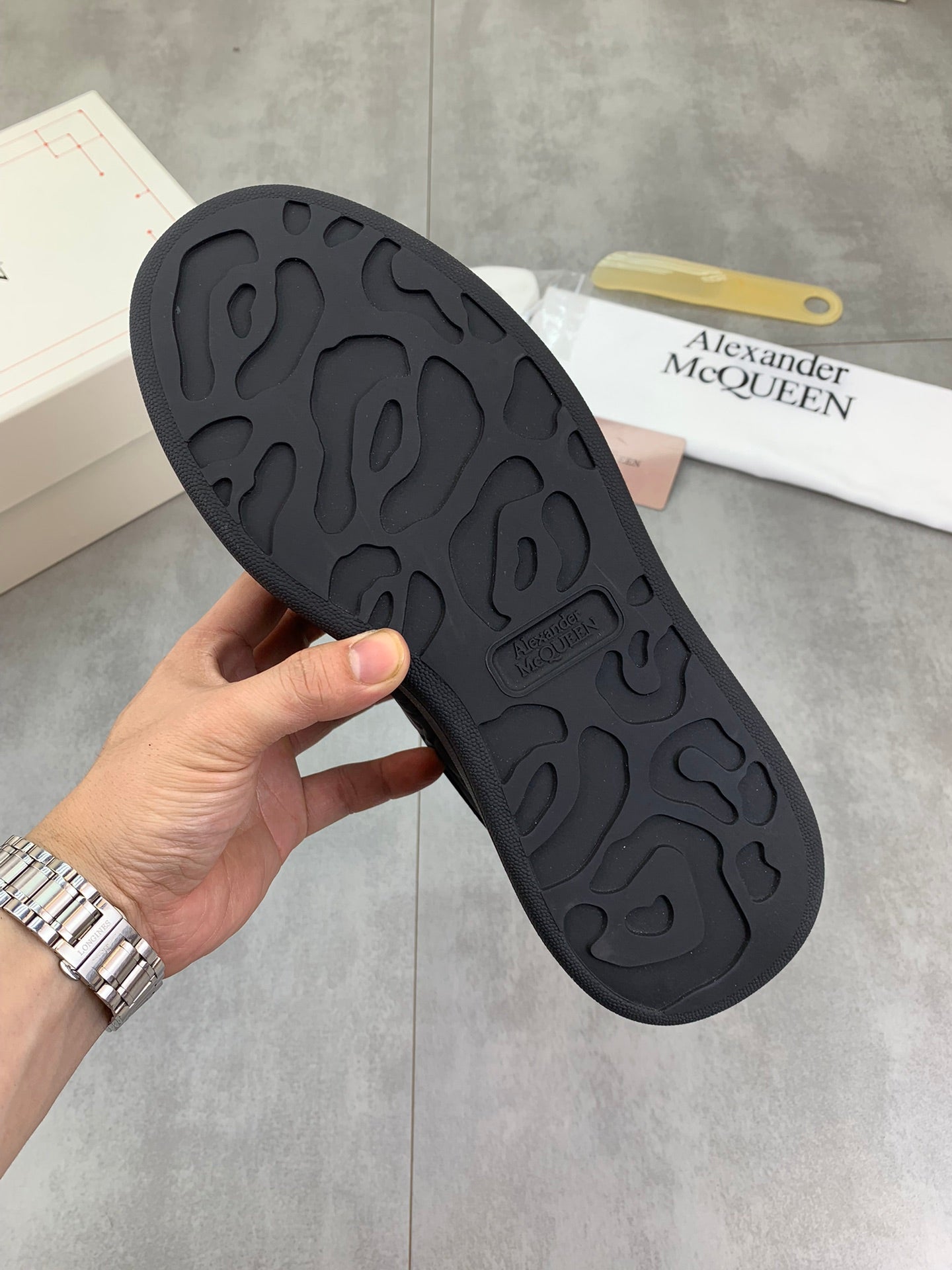 Alexander Mcqueen -031shores