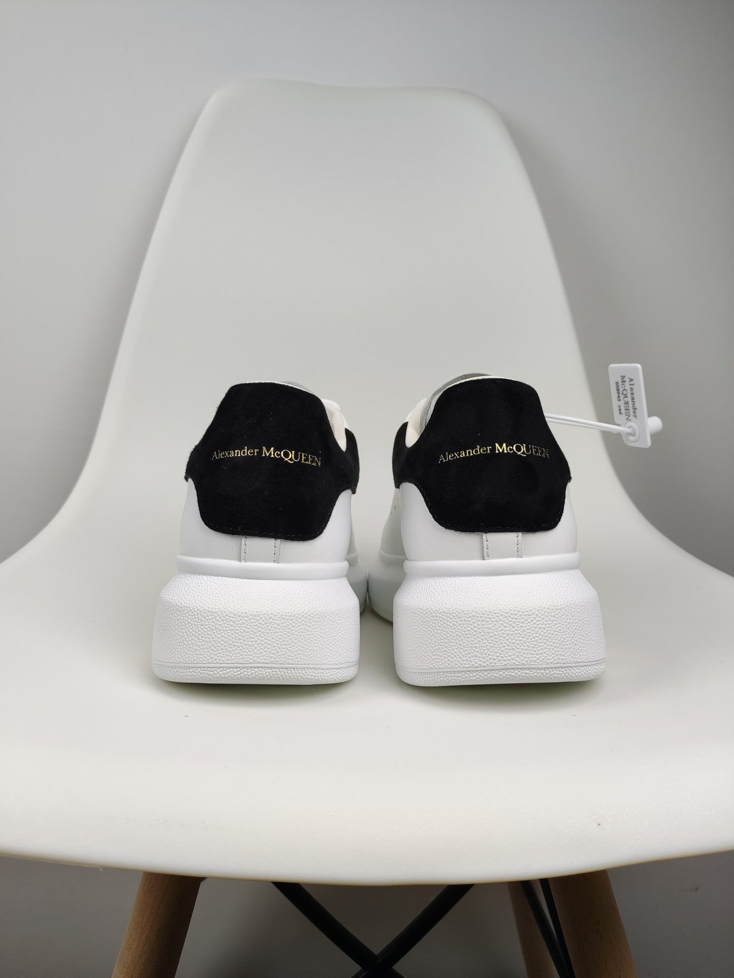 Alexander Mcqueen -043shores
