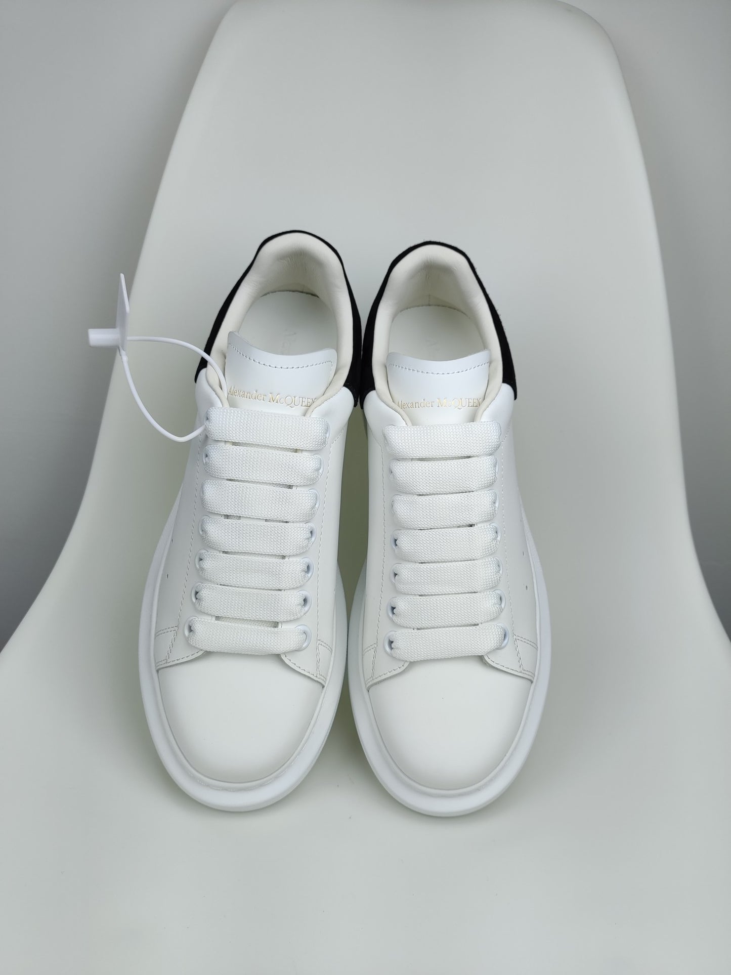 Alexander Mcqueen -043shores