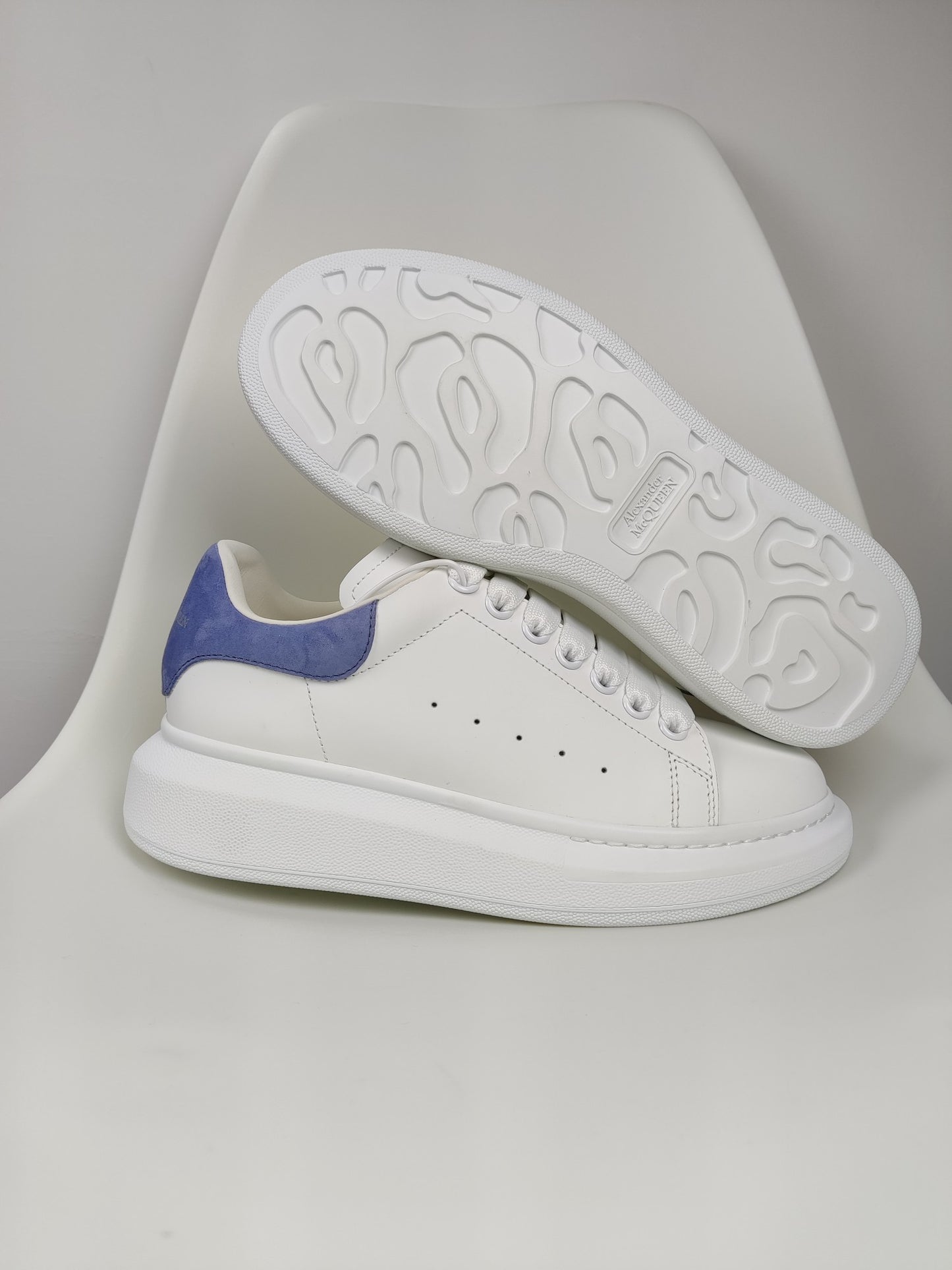 Alexander Mcqueen -044shores
