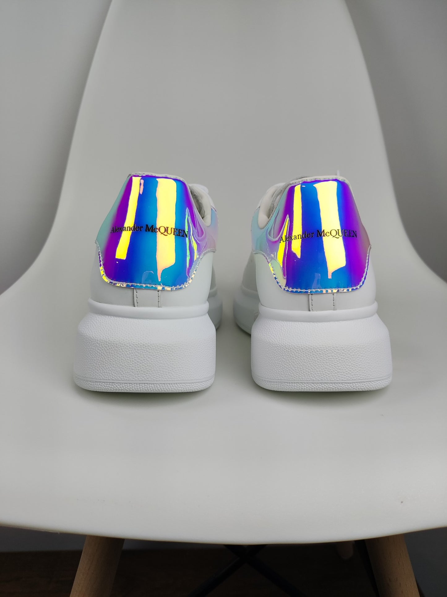Alexander Mcqueen -048shores
