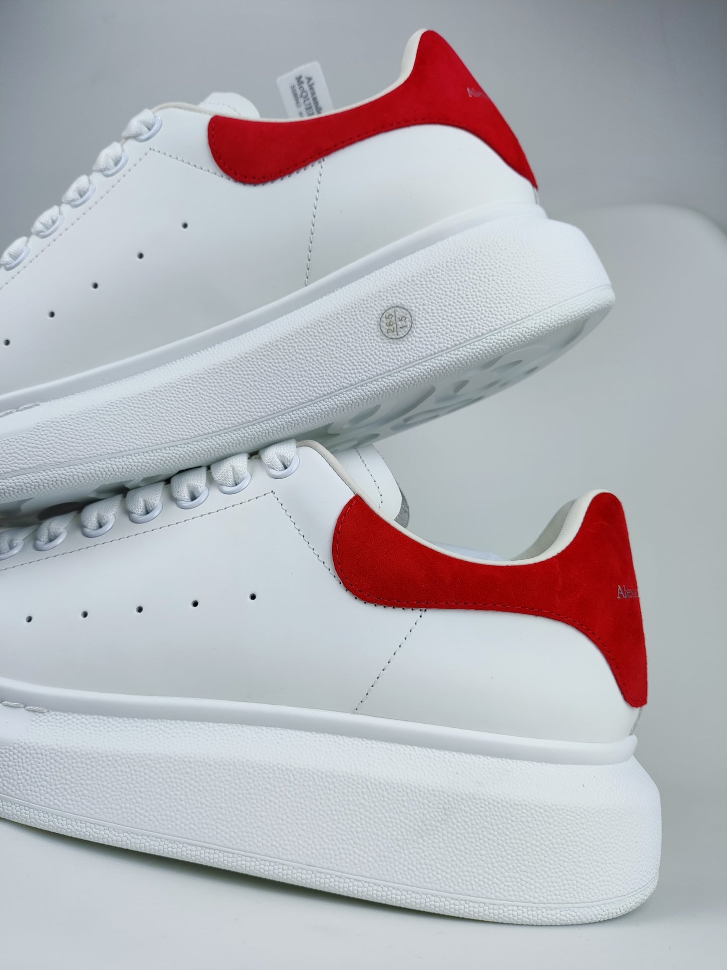 Alexander Mcqueen -052shores