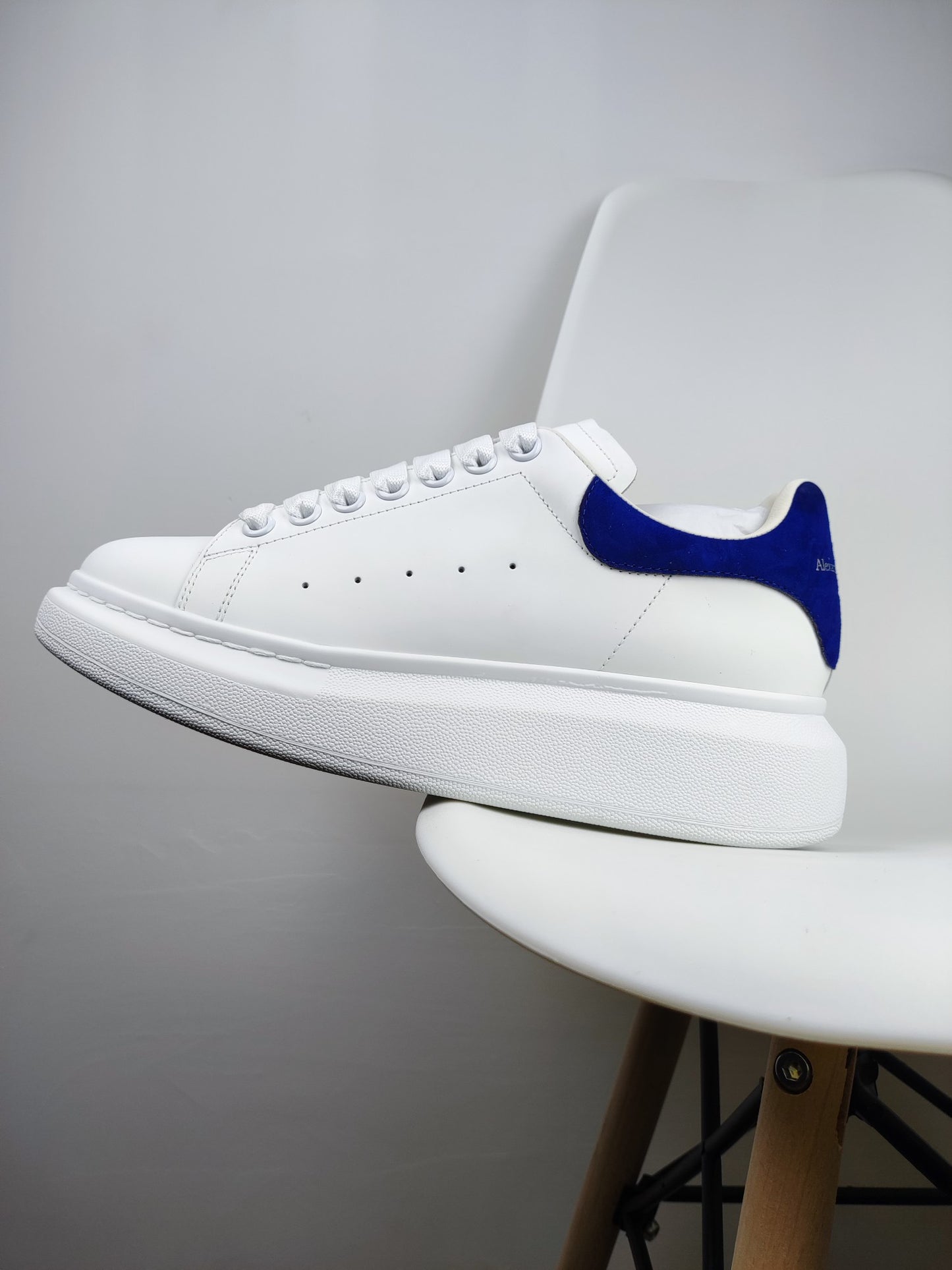 Alexander Mcqueen -053shores
