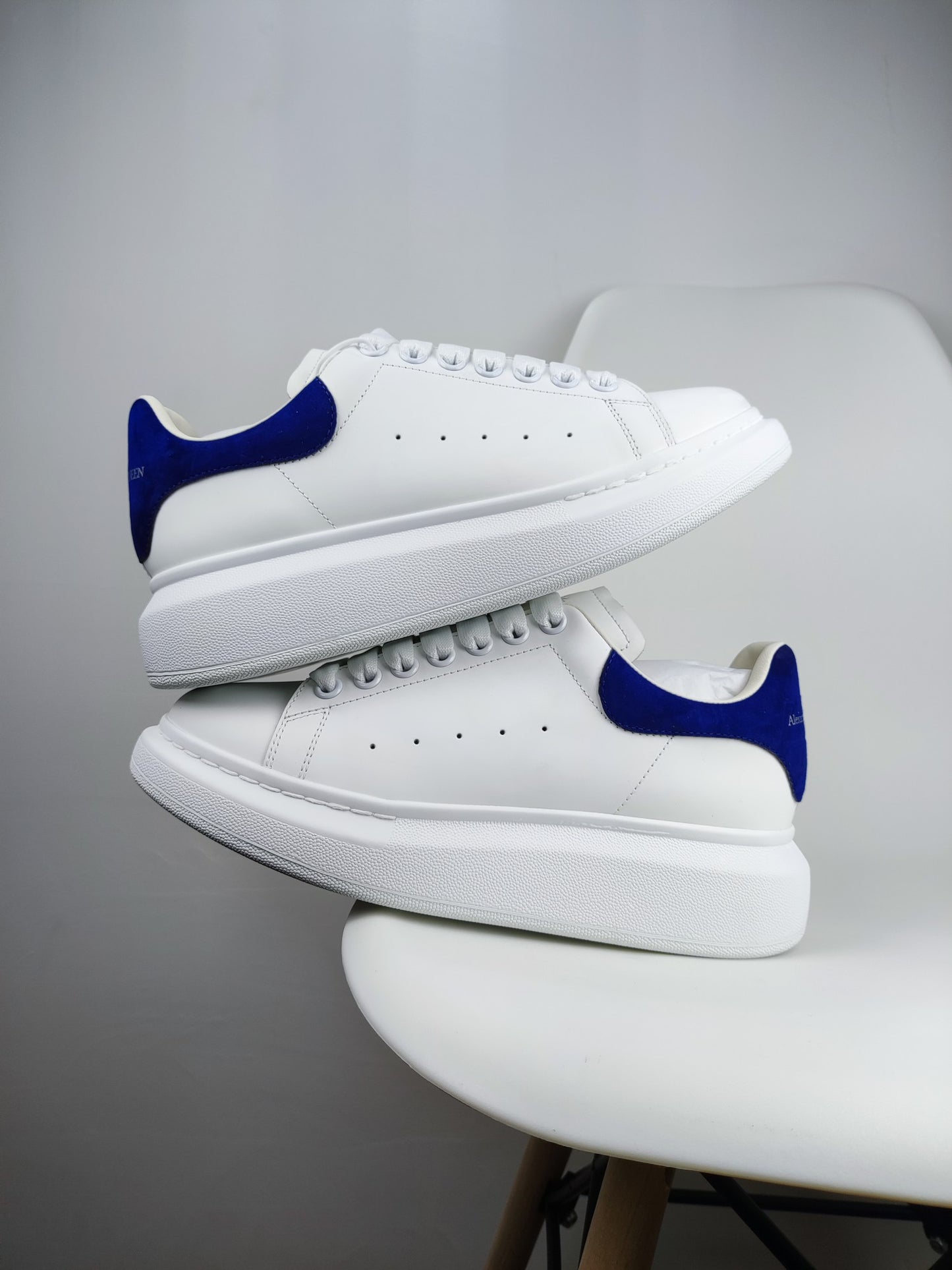 Alexander Mcqueen -053shores