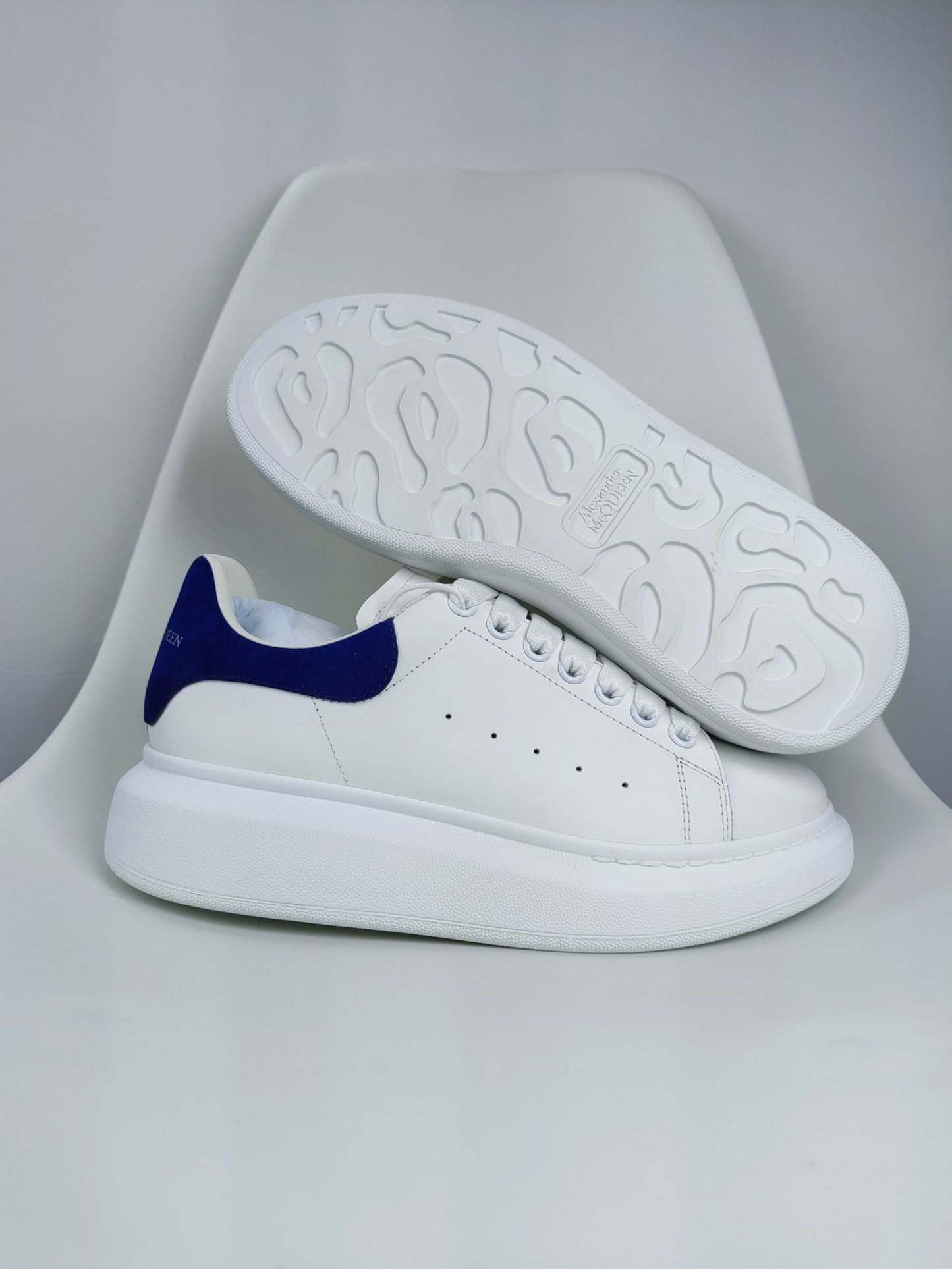 Alexander Mcqueen -053shores