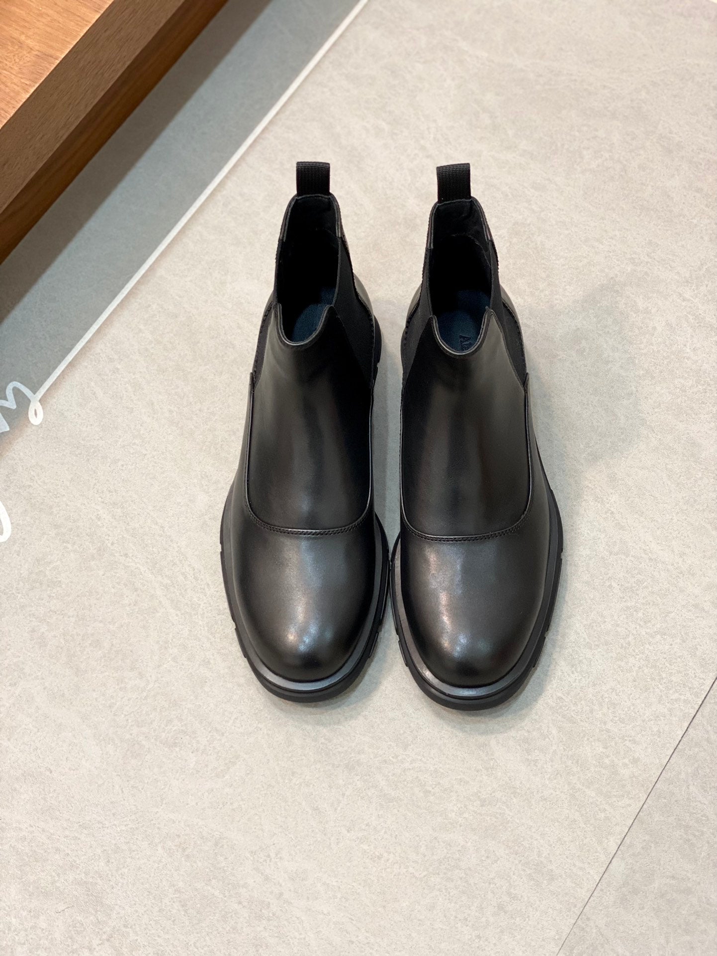 Alexander Mcqueen -054shores