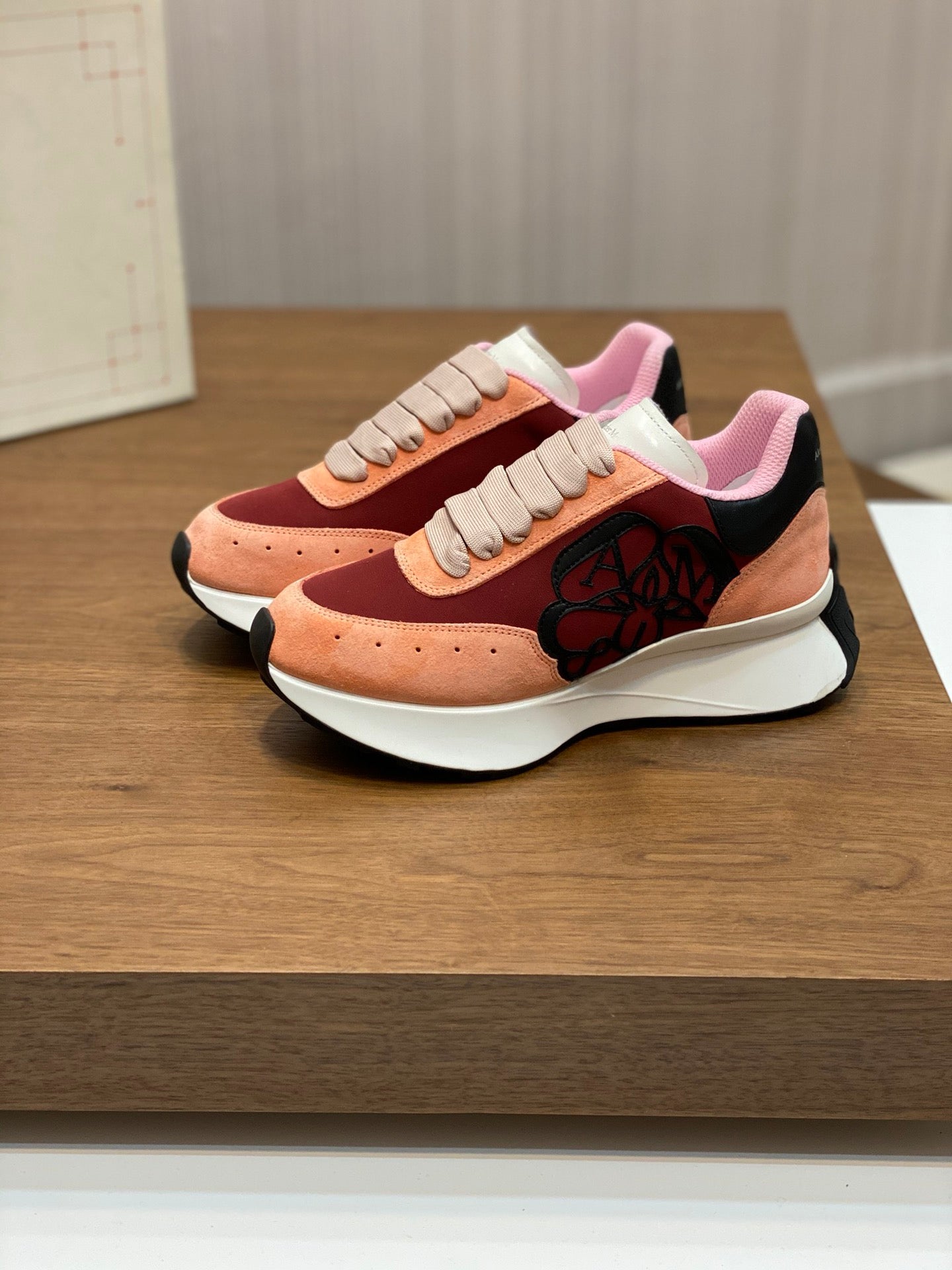 Alexander Mcqueen -062shores