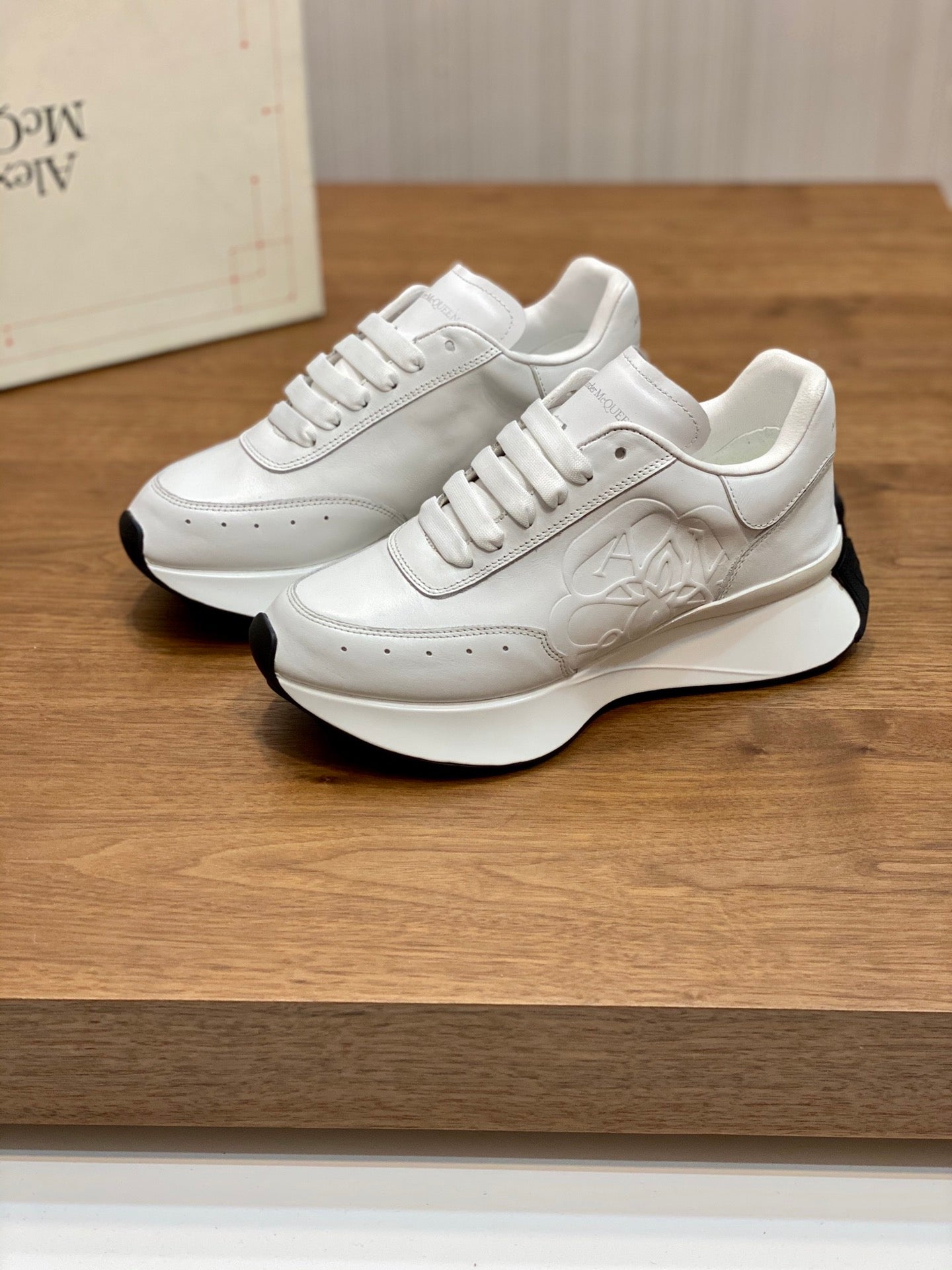Alexander Mcqueen -064shores