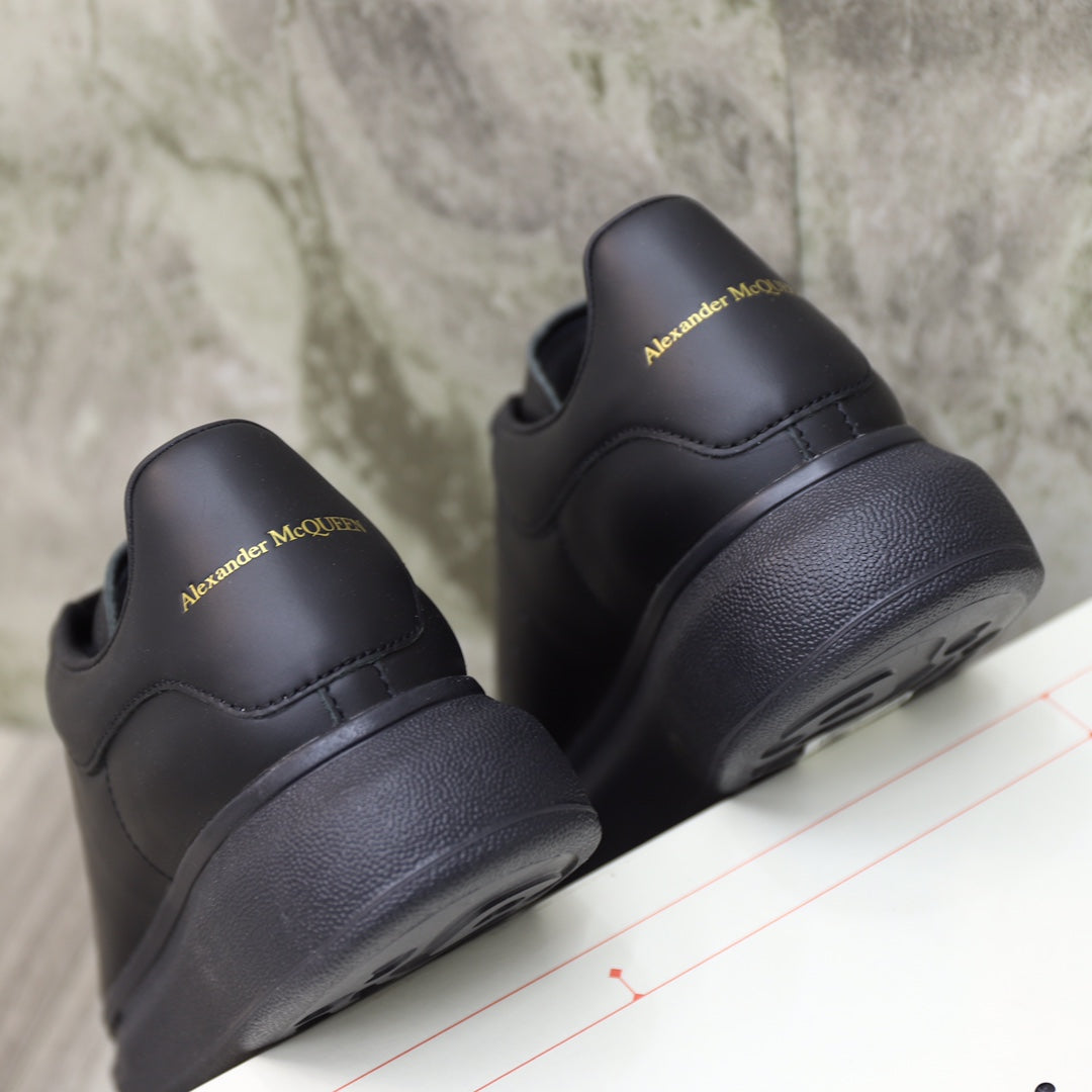 Alexander Mcqueen -070shores