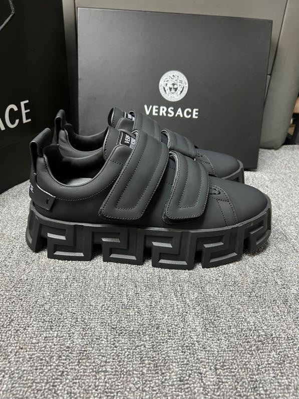 VERSACE-012Shoes