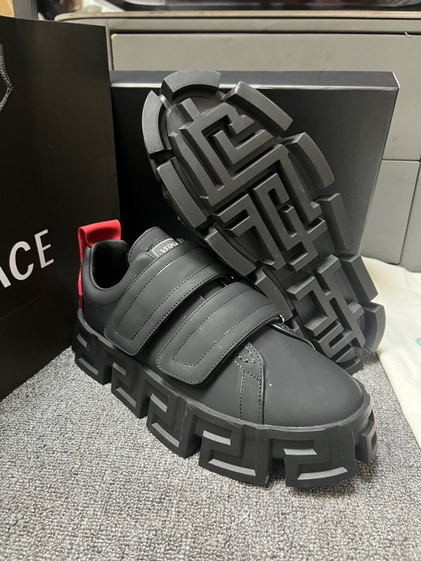 VERSACE-015Shoes
