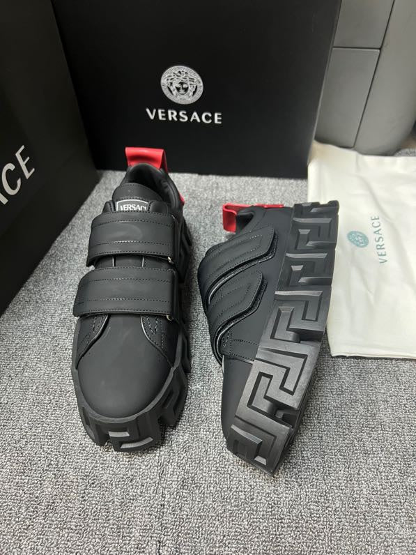 VERSACE-015Shoes