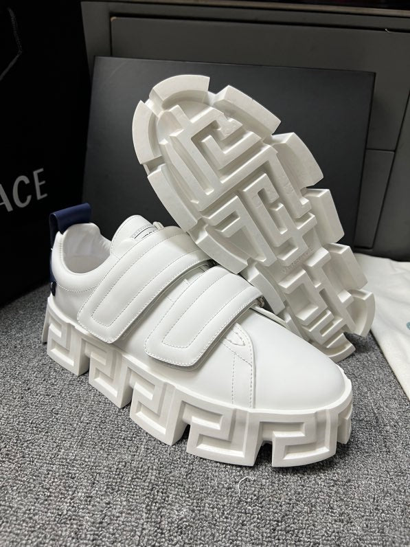 VERSACE-016Shoes