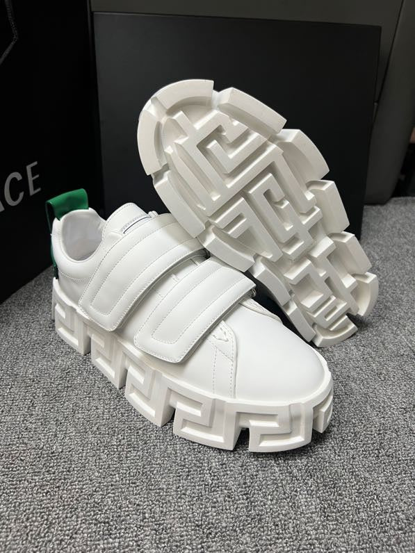 VERSACE-017Shoes