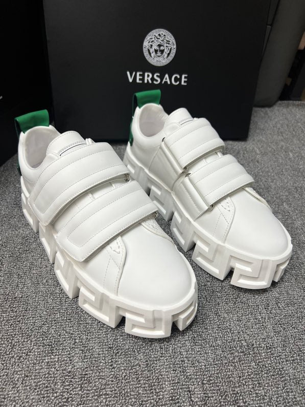 VERSACE-017Shoes