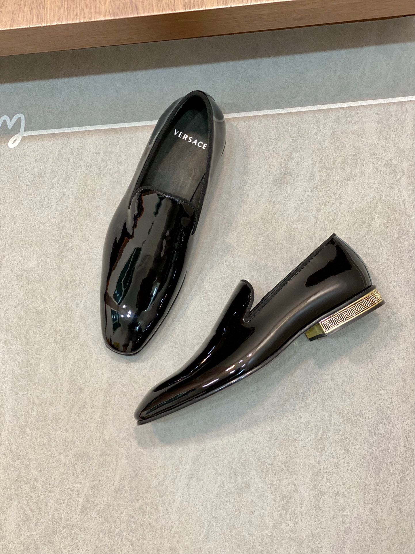 VERSACE-027Shoes
