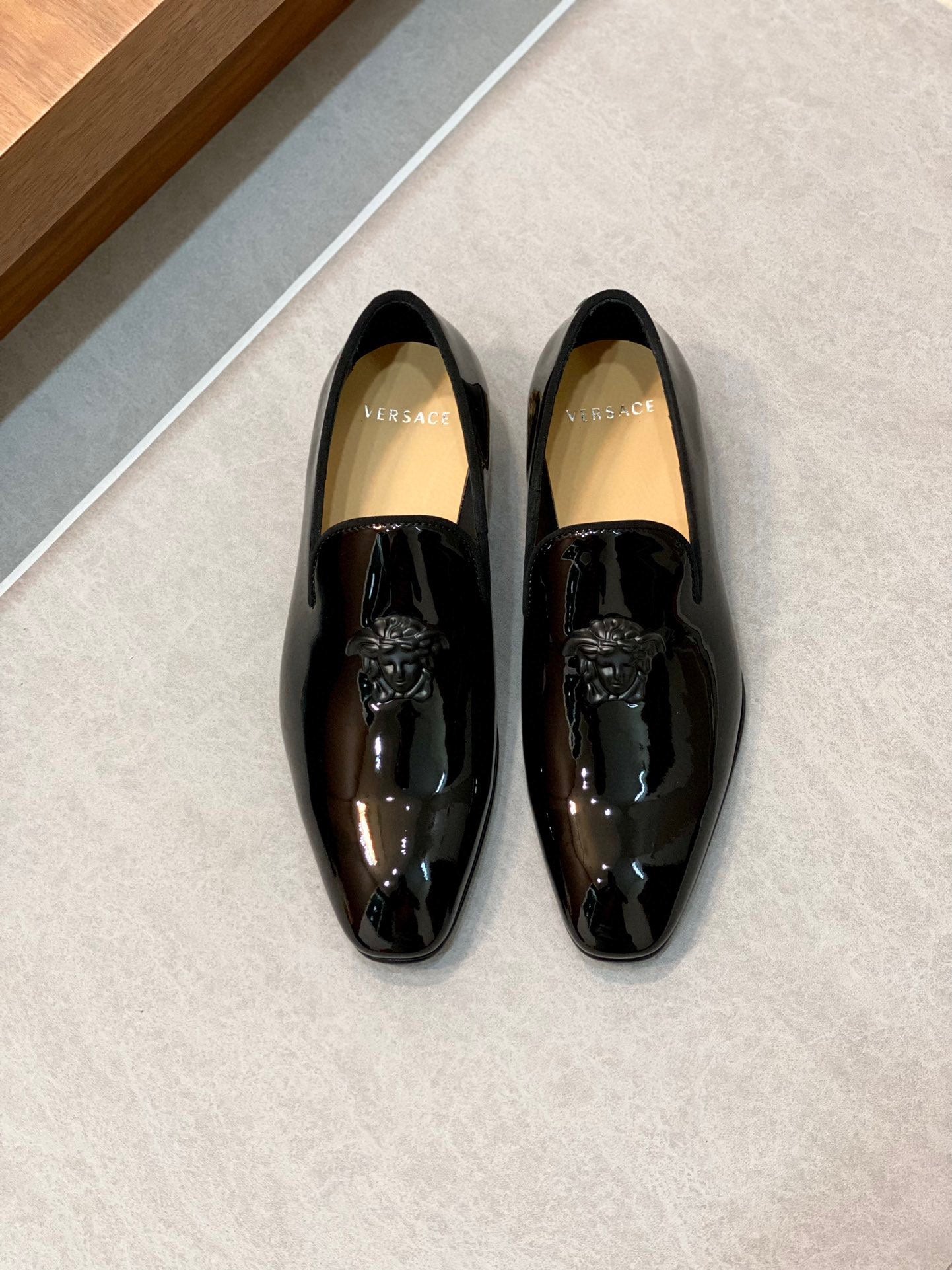 VERSACE-031Shoes