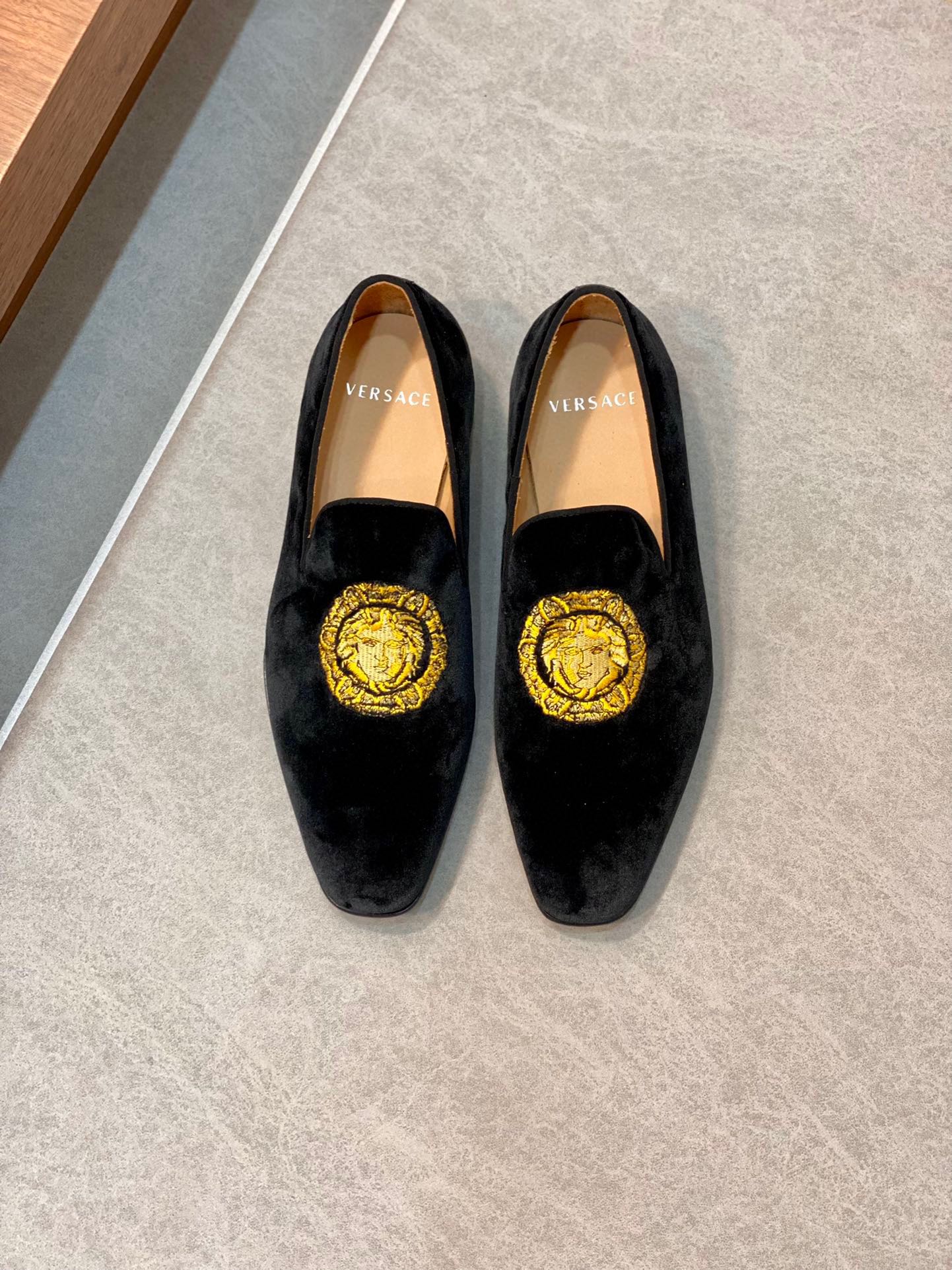 VERSACE-032Shoes
