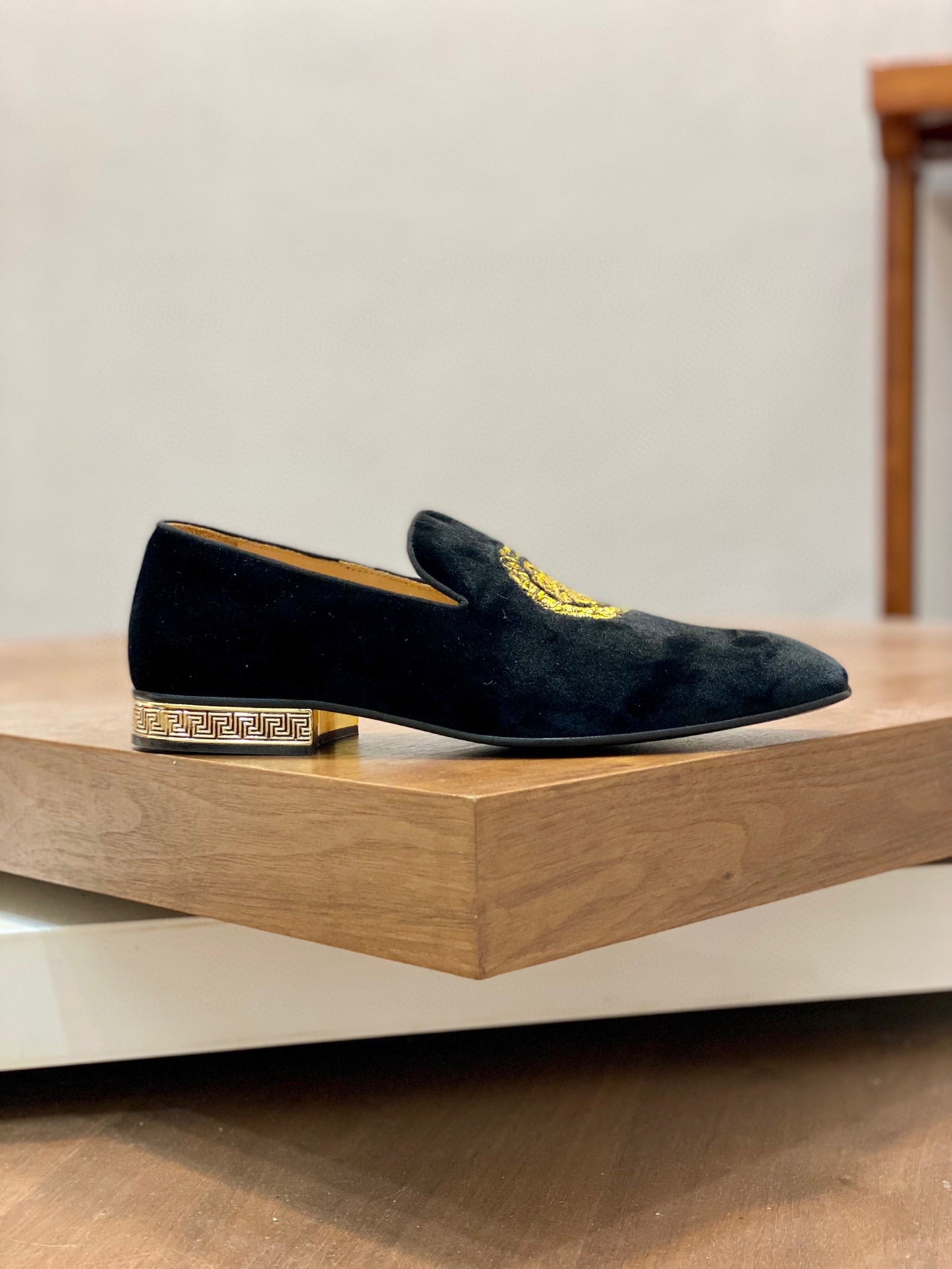 VERSACE-032Shoes