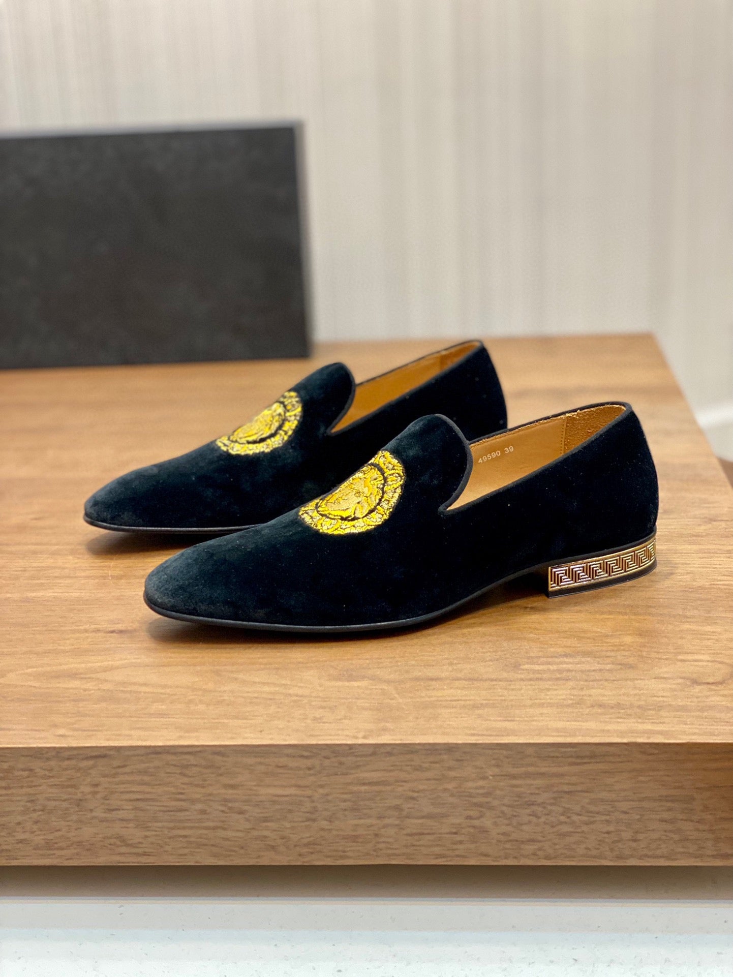 VERSACE-032Shoes