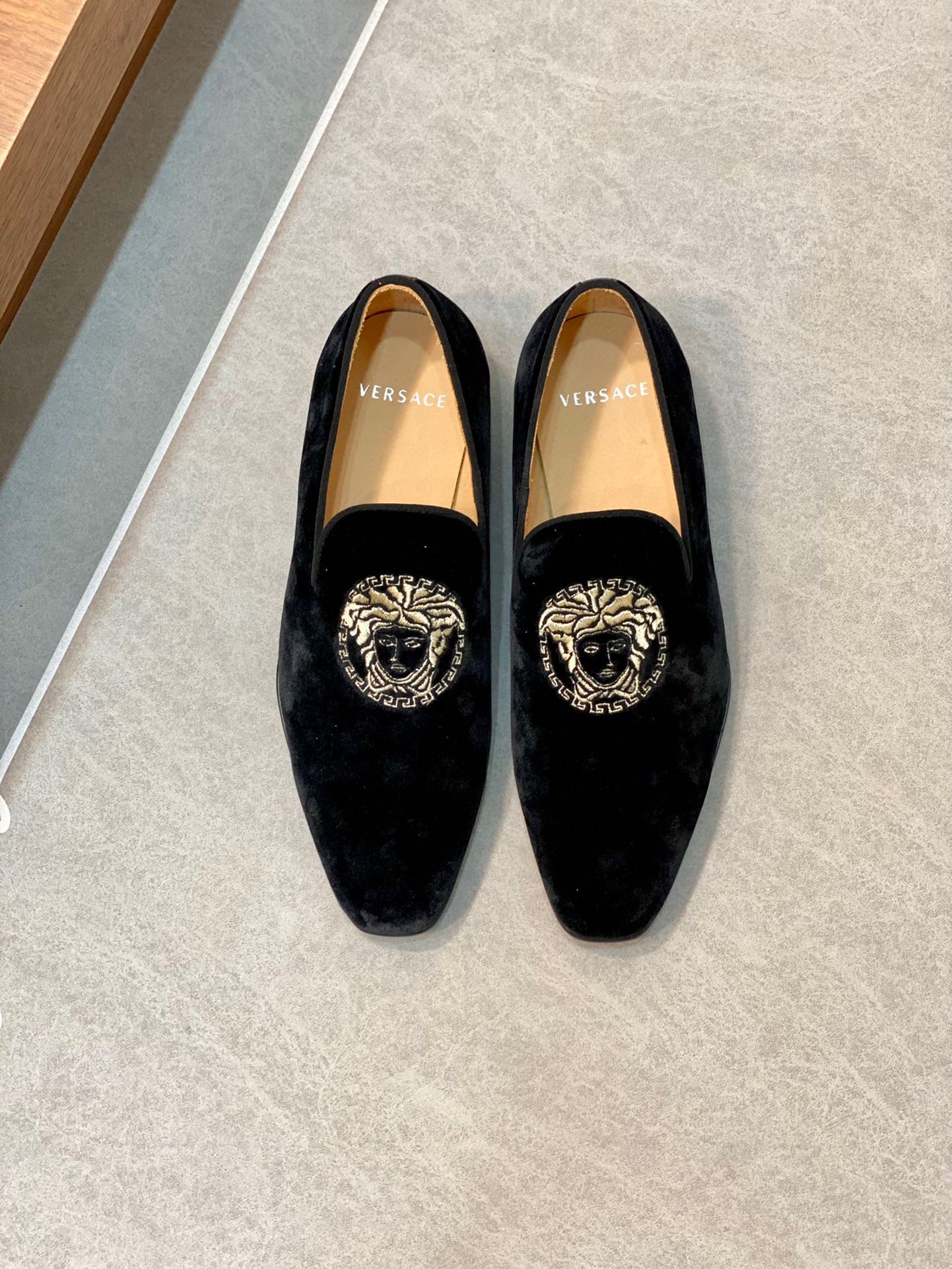 VERSACE-033Shoes