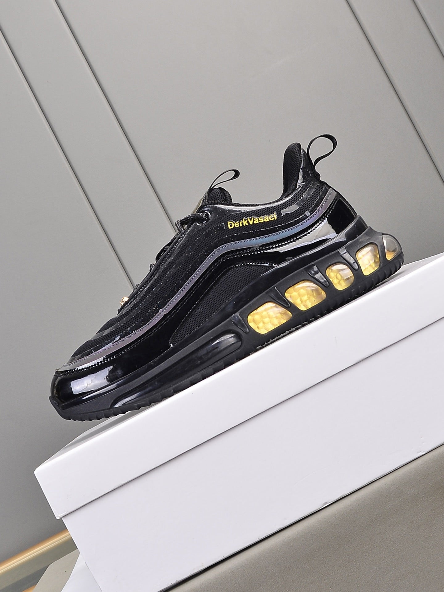 VERSACE-043Shoes