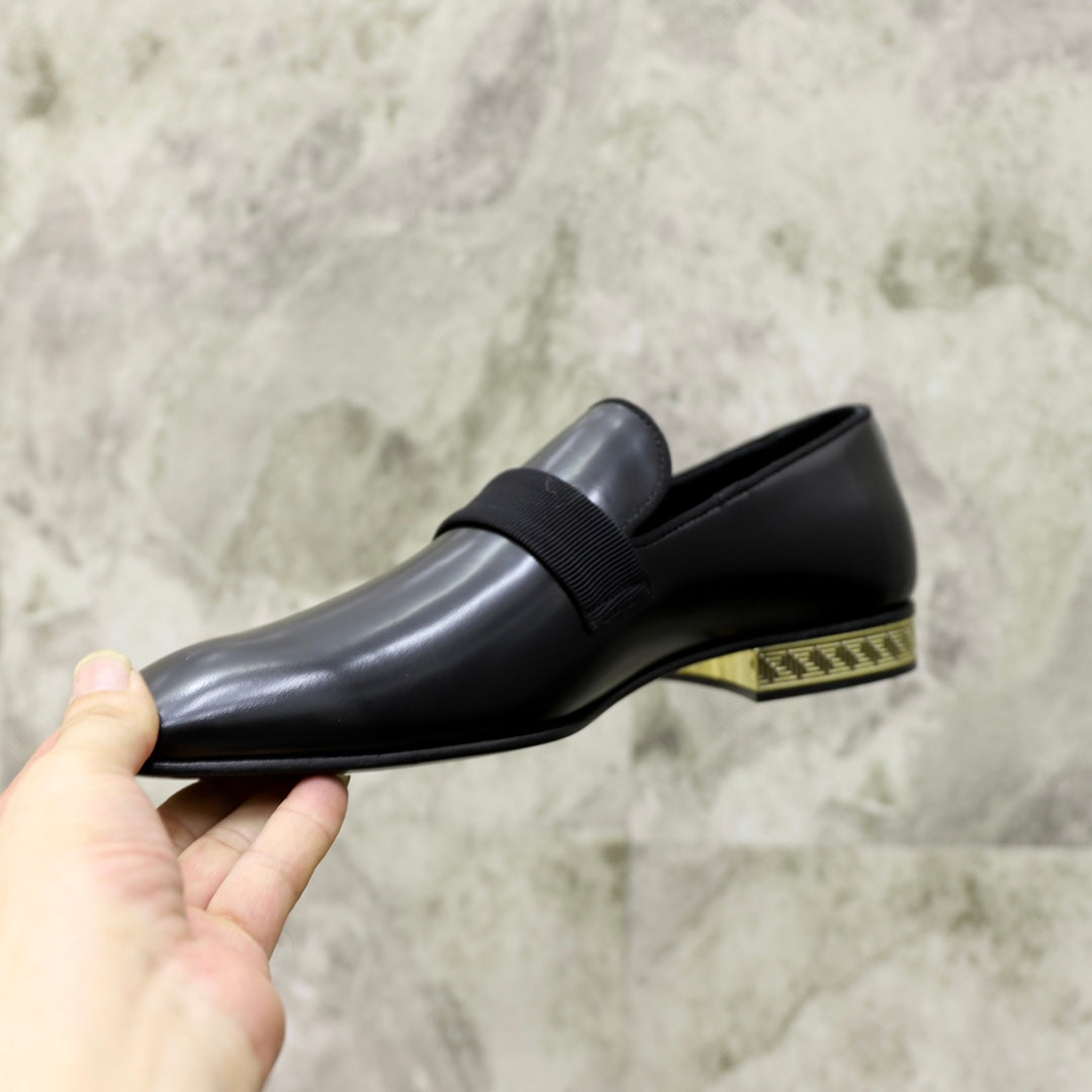 VERSACE-052Shoes