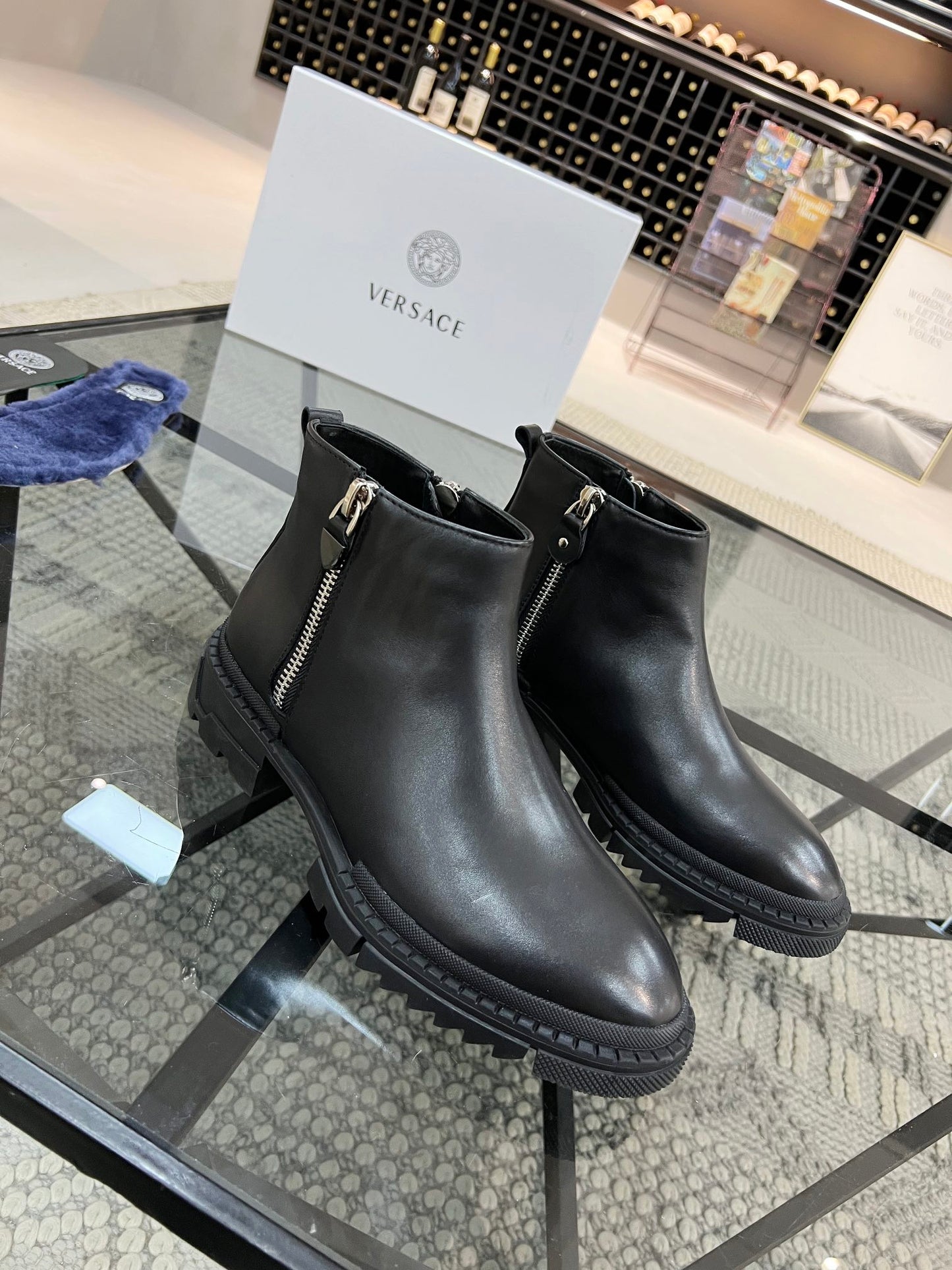 VERSACE-060Shoes