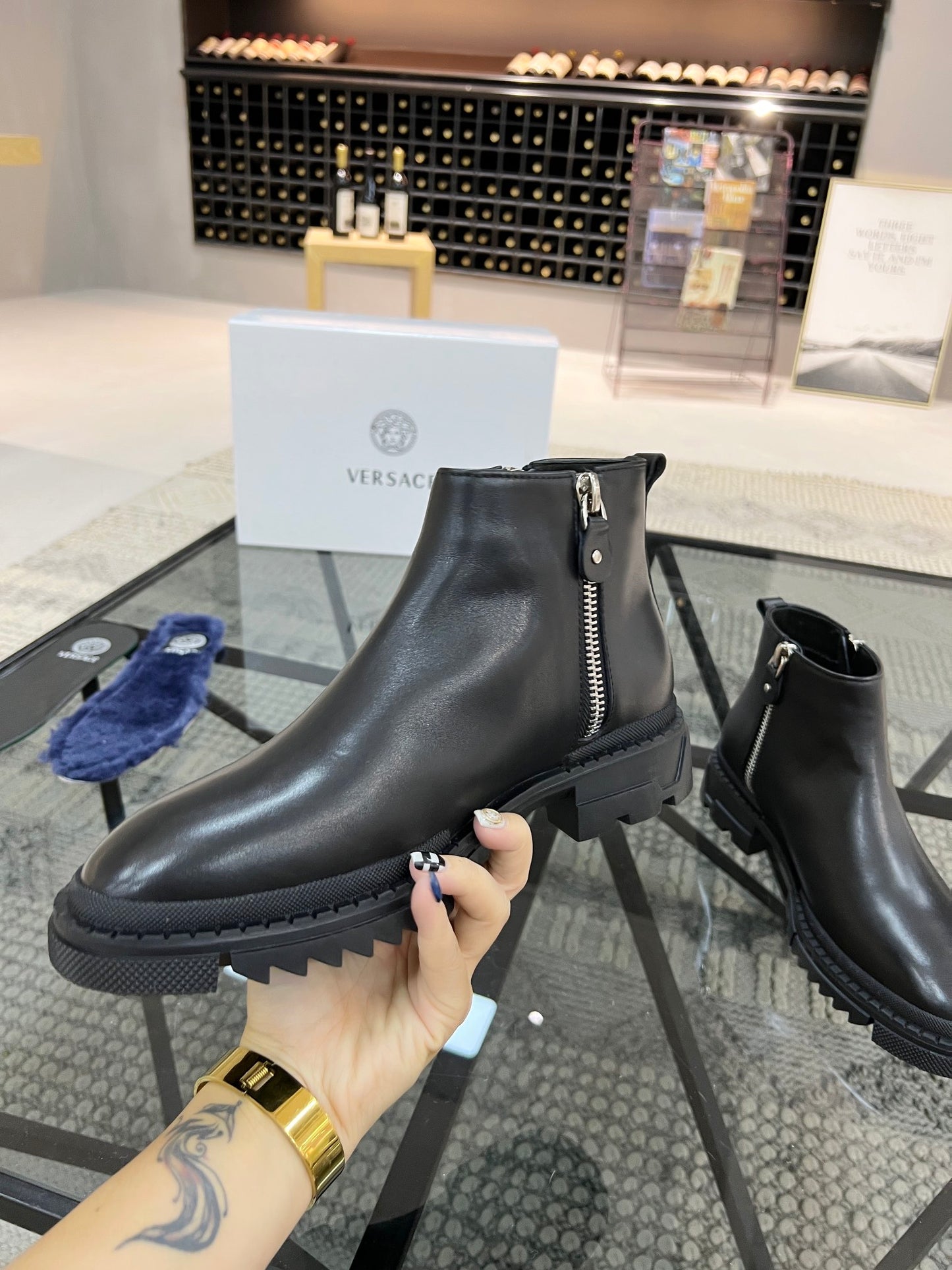 VERSACE-060Shoes