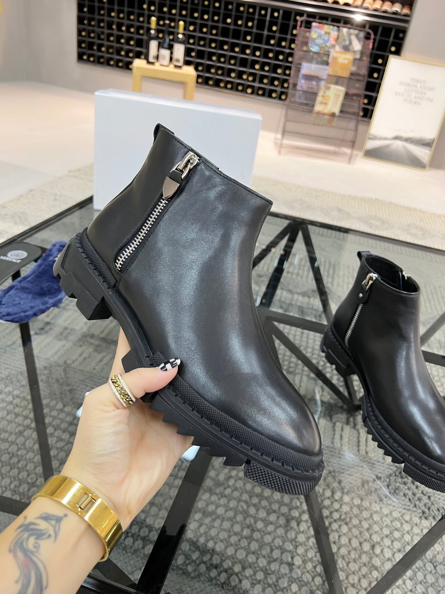 VERSACE-060Shoes