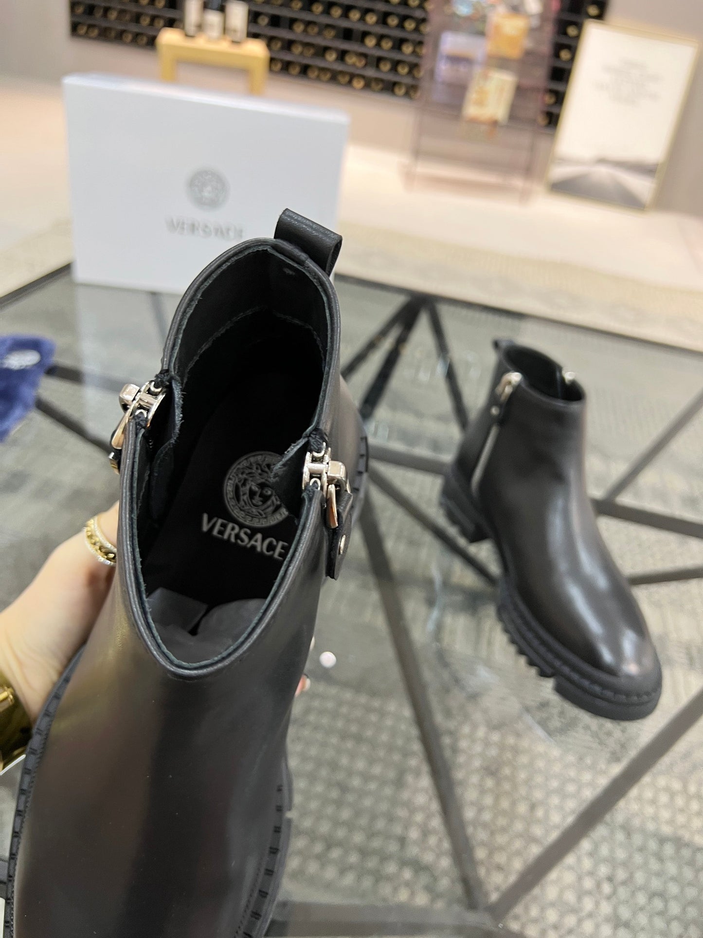 VERSACE-060Shoes