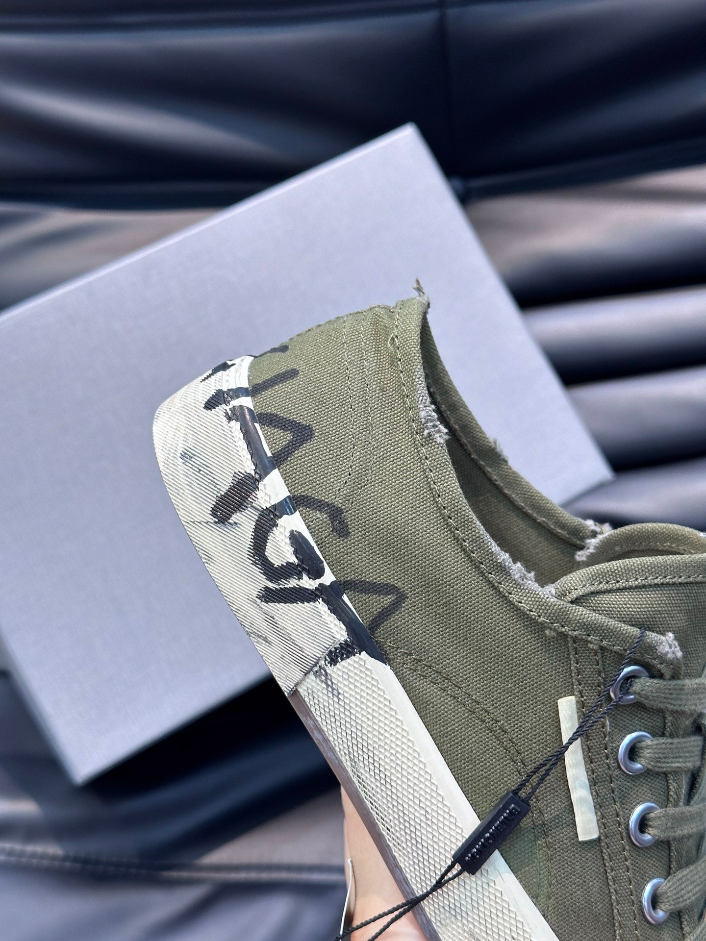 BALENCIAGA-105Shoes