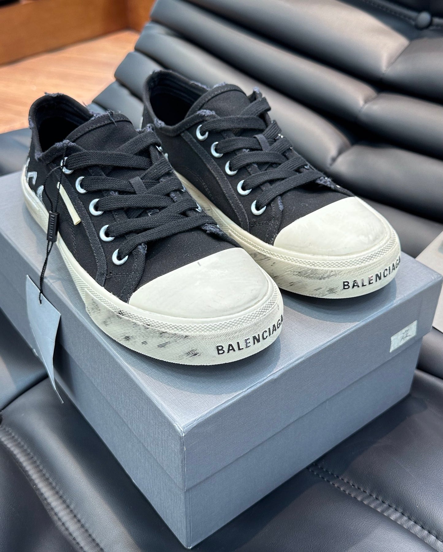 BALENCIAGA-109Shoes