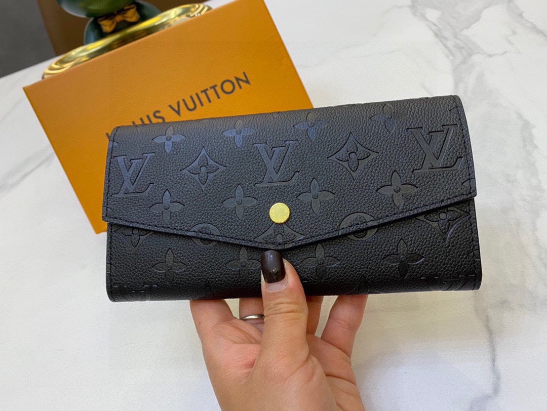 LV-001Wallet