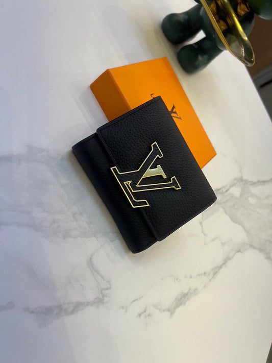 LV-002Wallet
