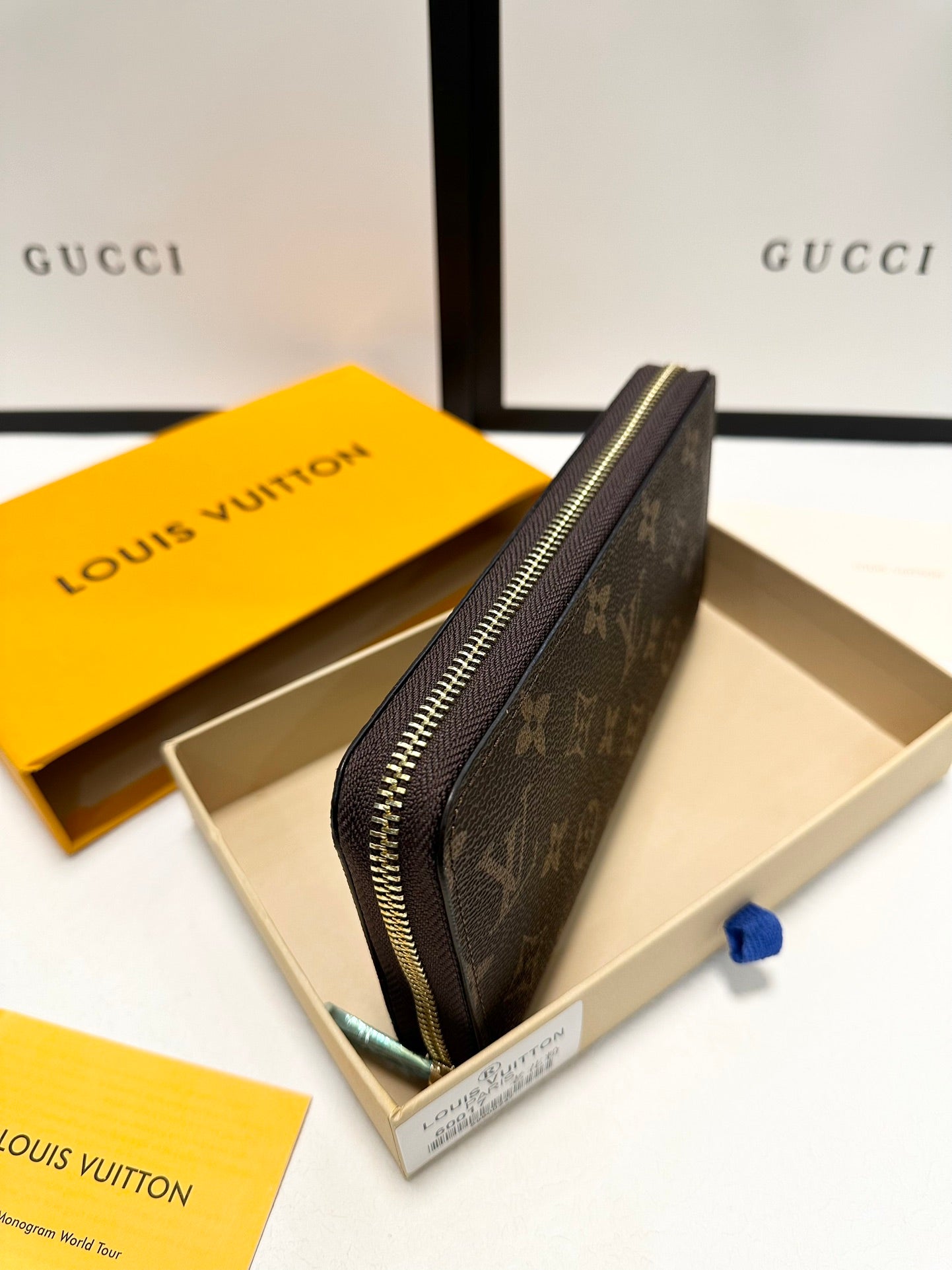 LV-007Wallet