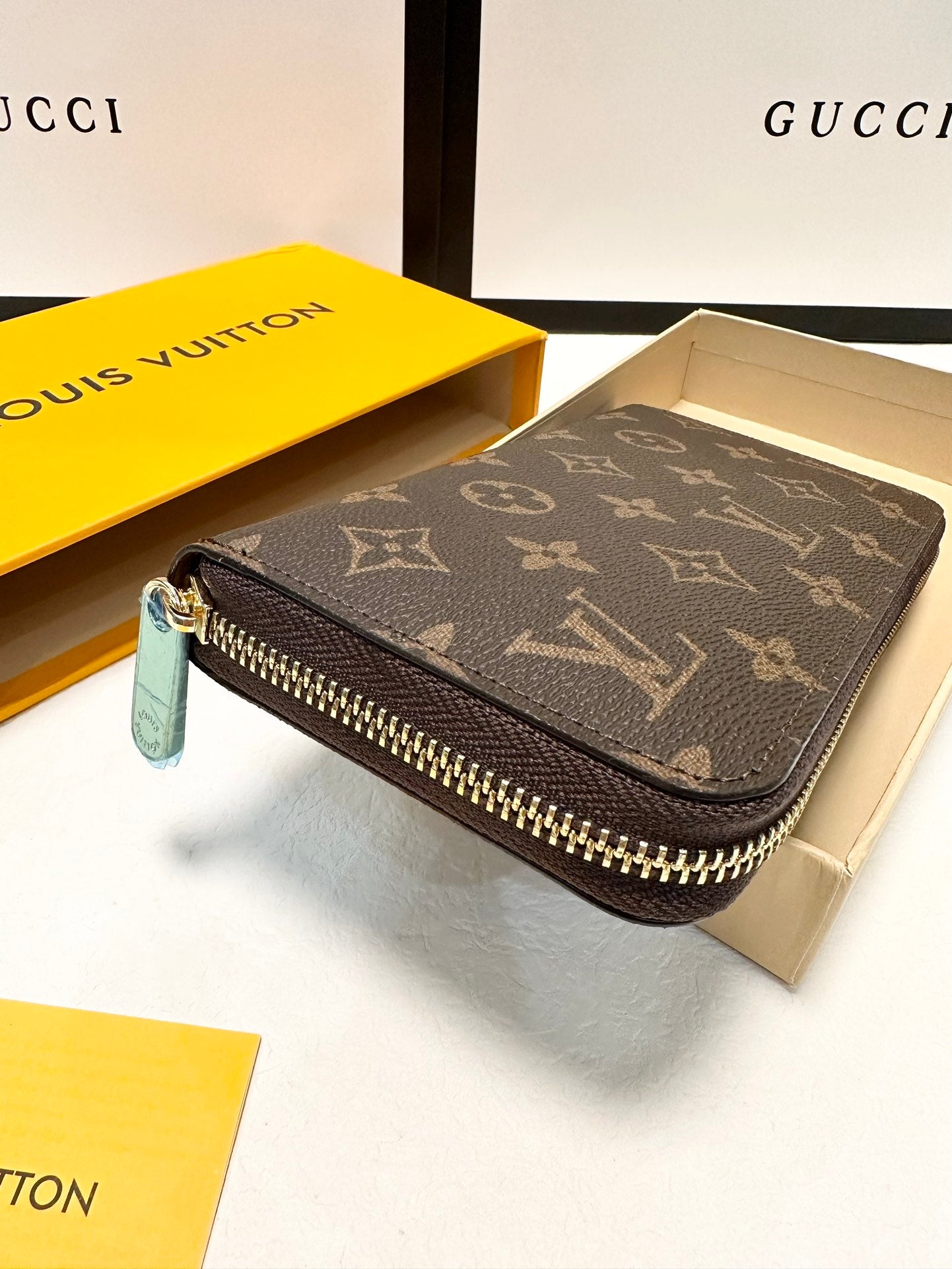 LV-007Wallet