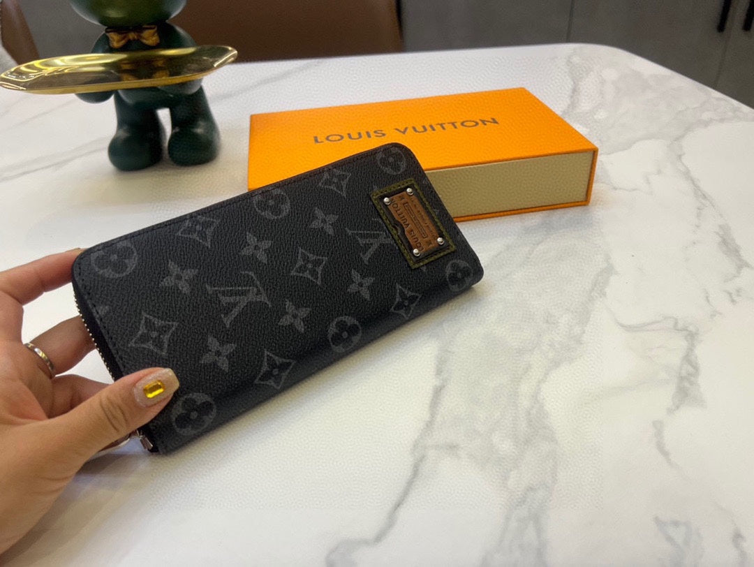 LV-010Wallet