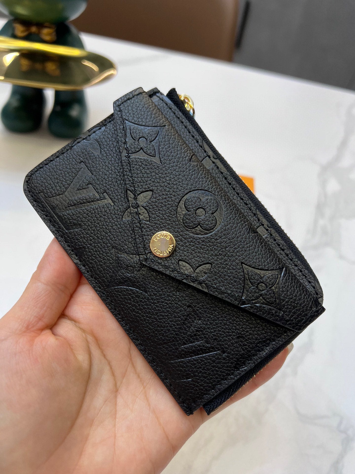 LV-011Wallet