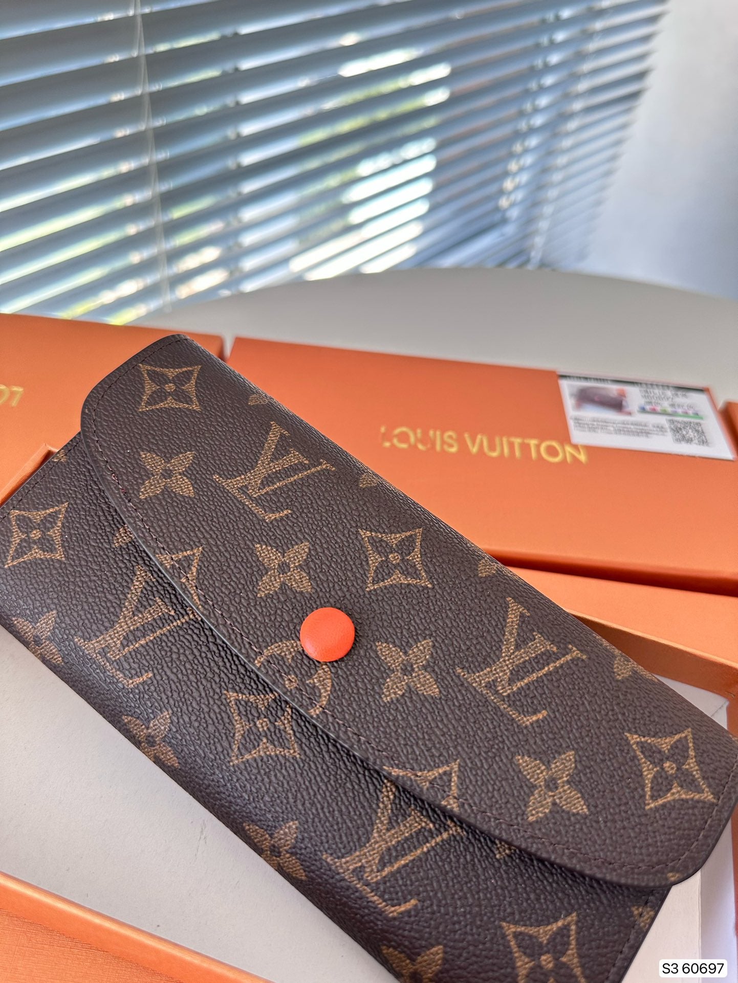 LV-014Wallet