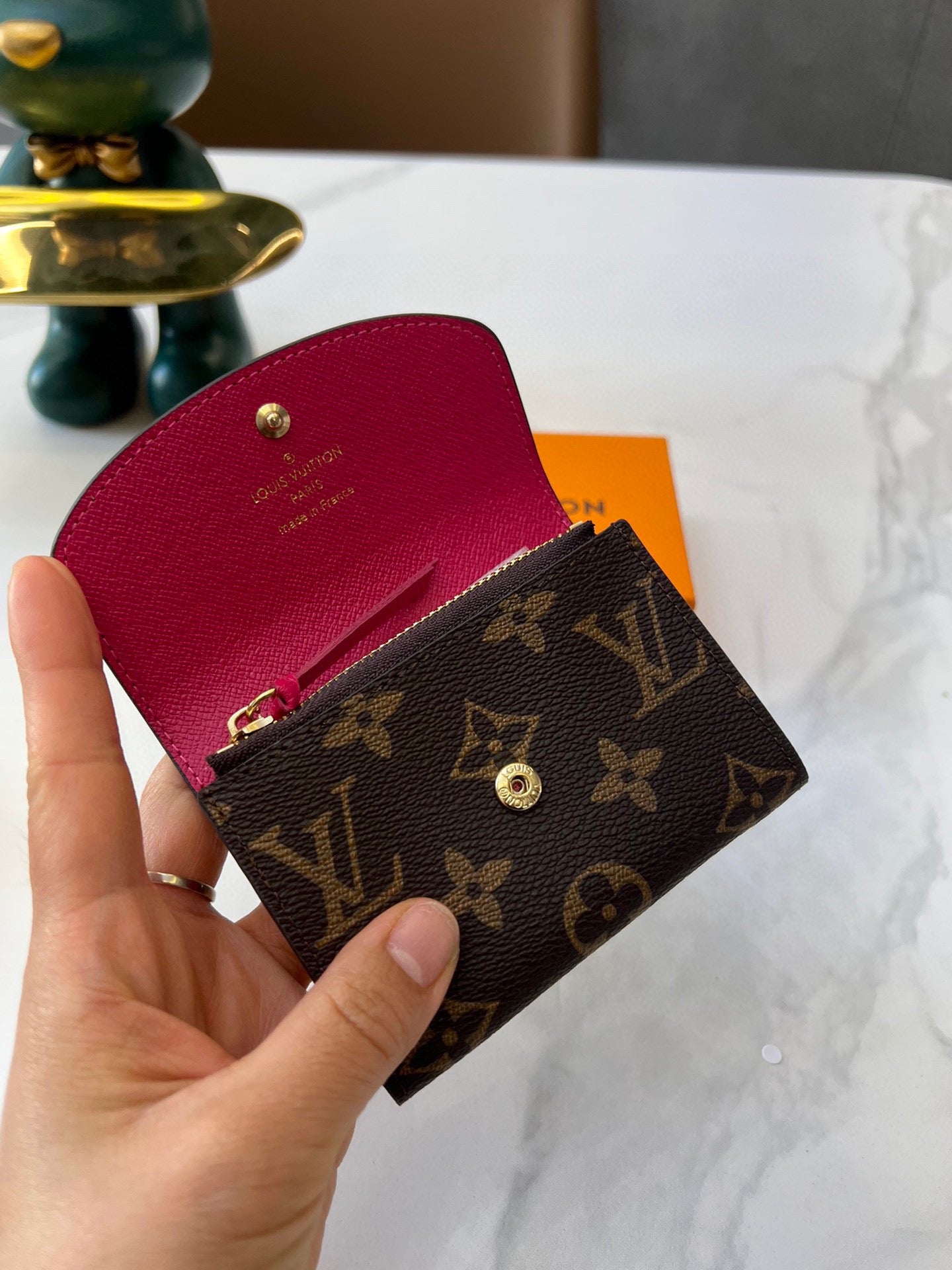 LV-017Wallet