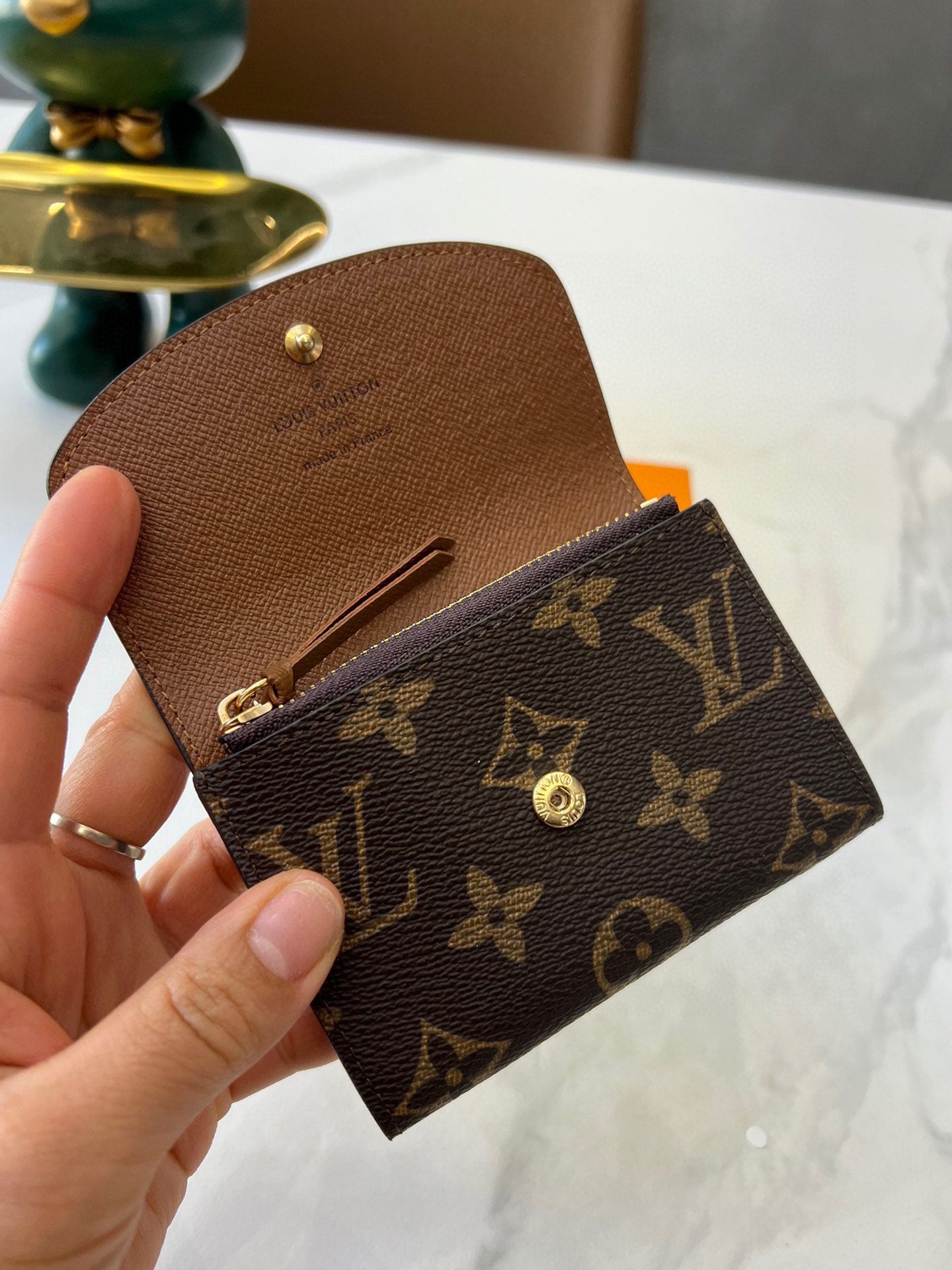 LV-017Wallet