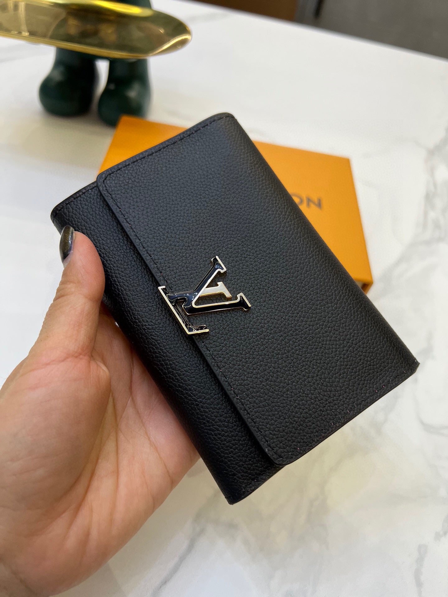 LV-029Wallet