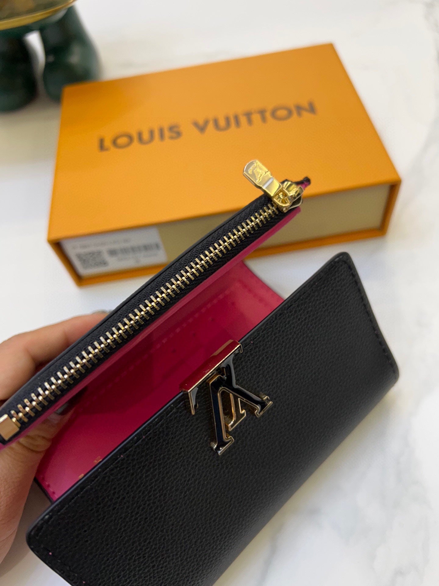 LV-029Wallet
