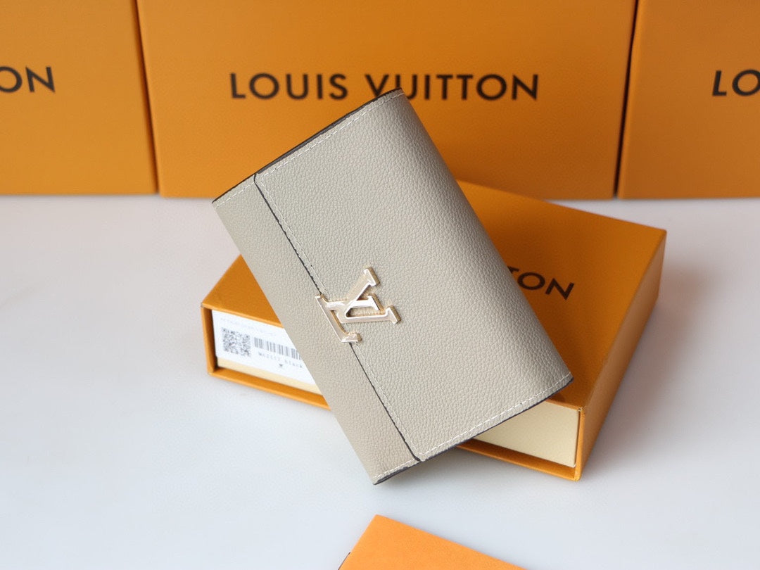 LV-030Wallet