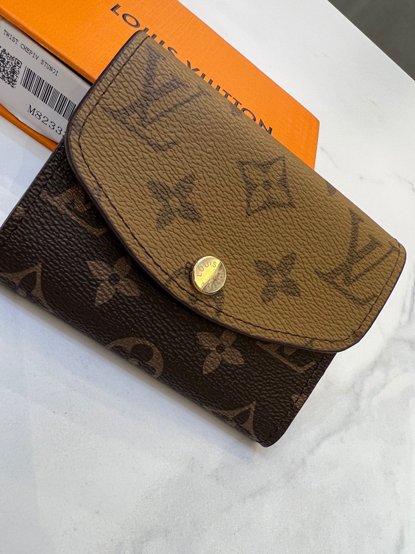 LV-032Wallet